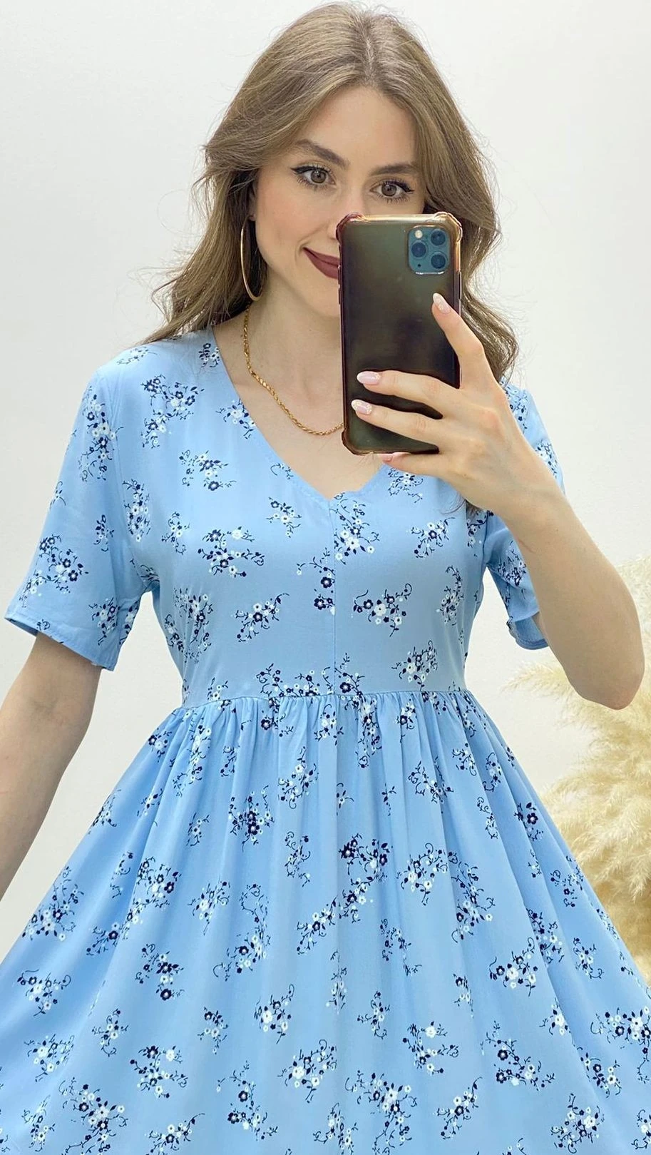 Kır Papatyalı Viskon Elbise Mavi