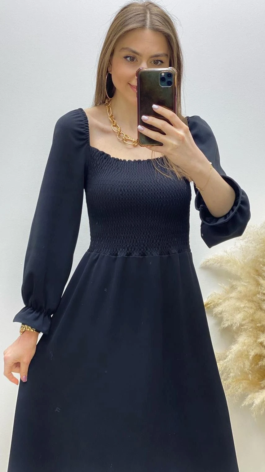 Maksi Gipeli Kare Yaka Kloş Elbise Siyah