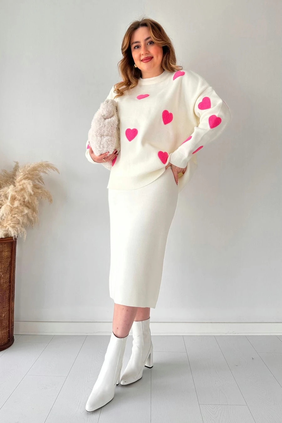 Kalpli Etekli Triko Takım