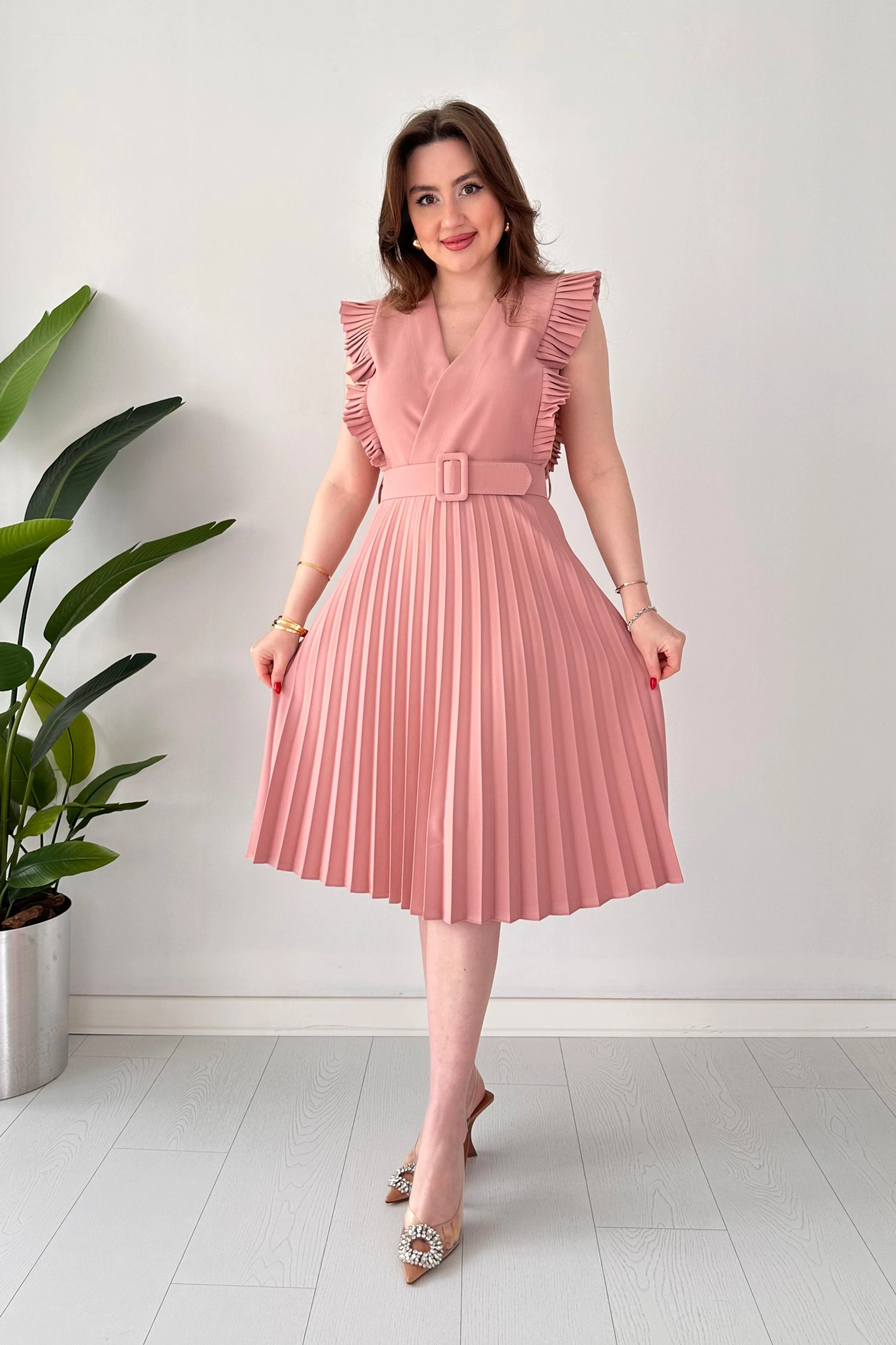 Kelebek Kemerli Elbise