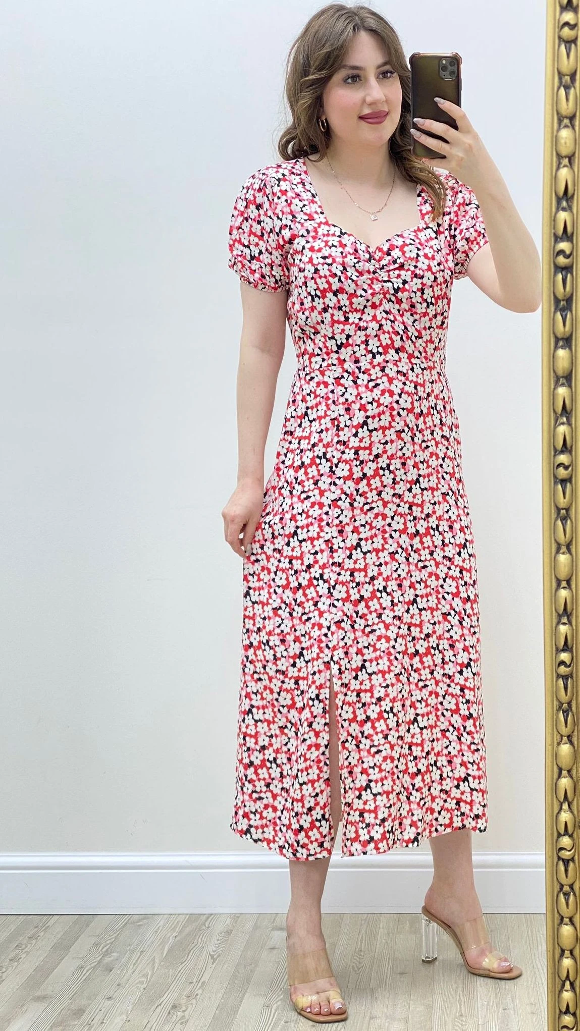 Öpücük Yaka Mineli Viskon Elbise Kırmızı