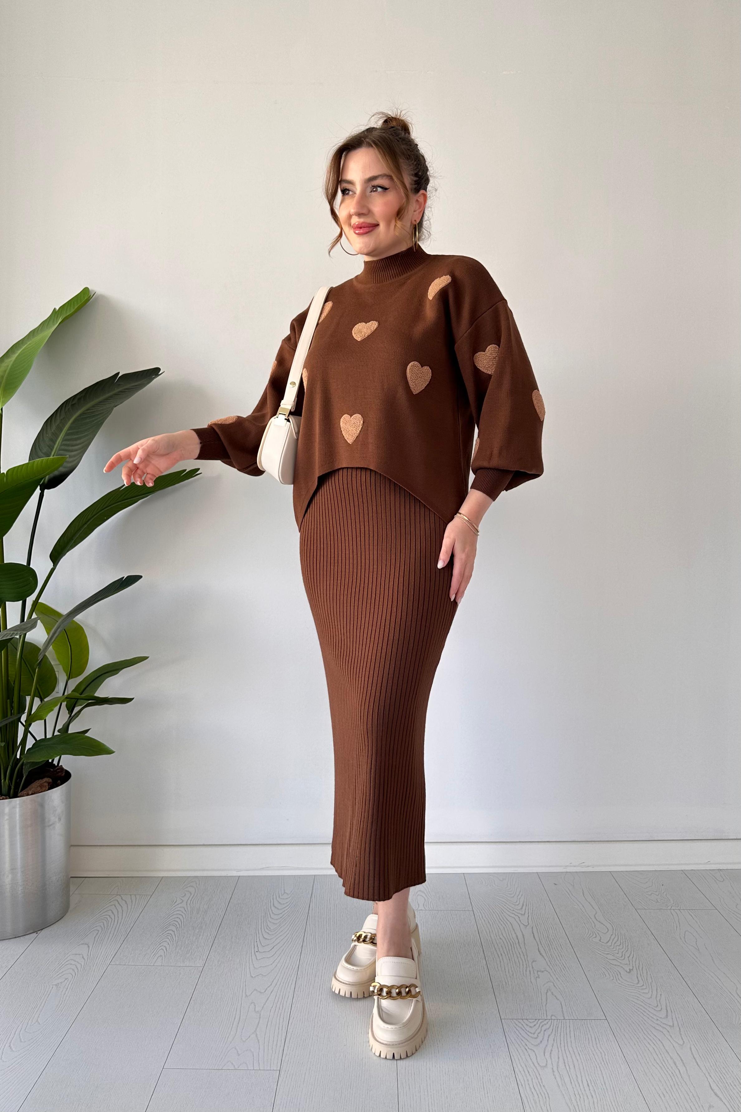 Kalp Kazak Elbise Takım