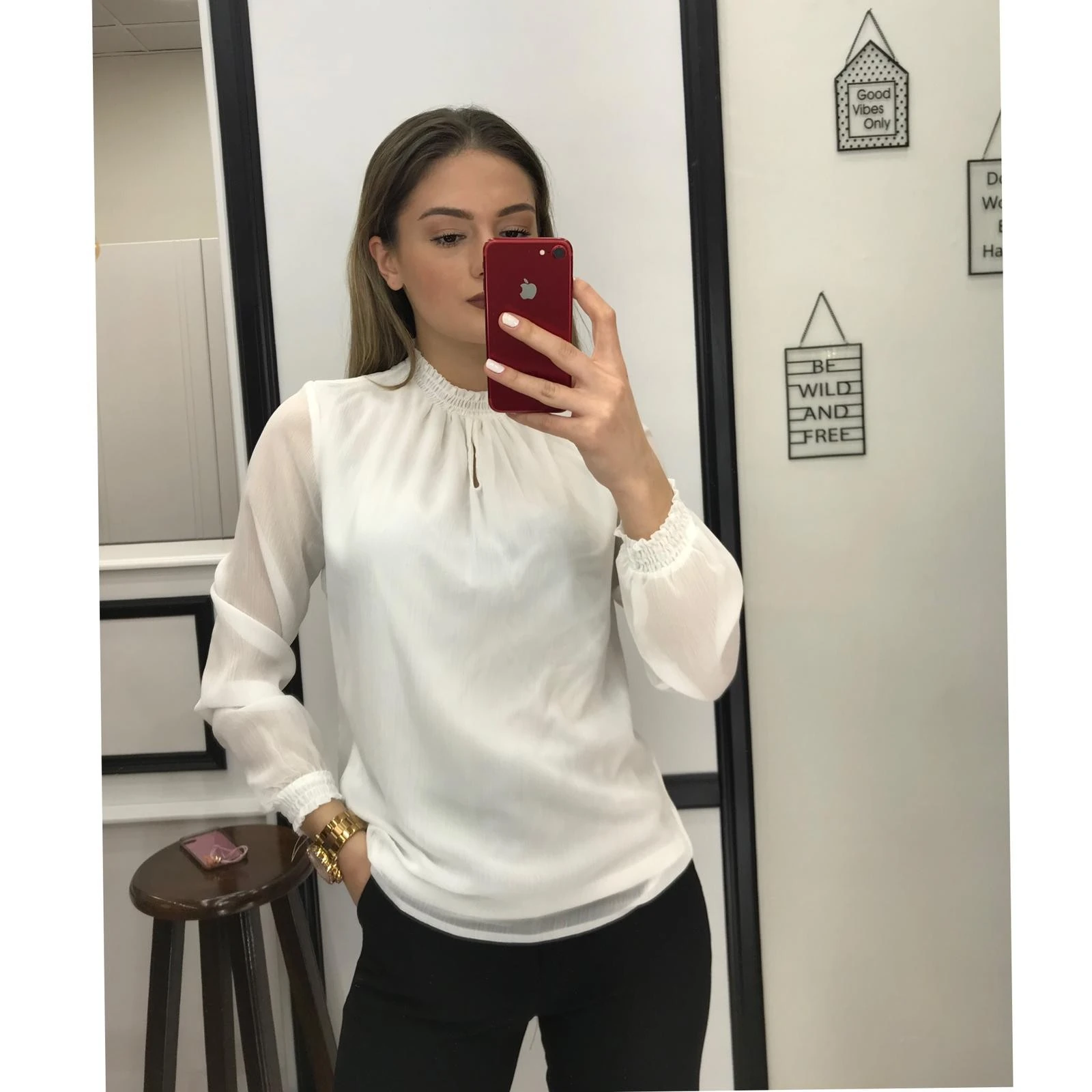 Astarlı Şifon Bluz-Beyaz