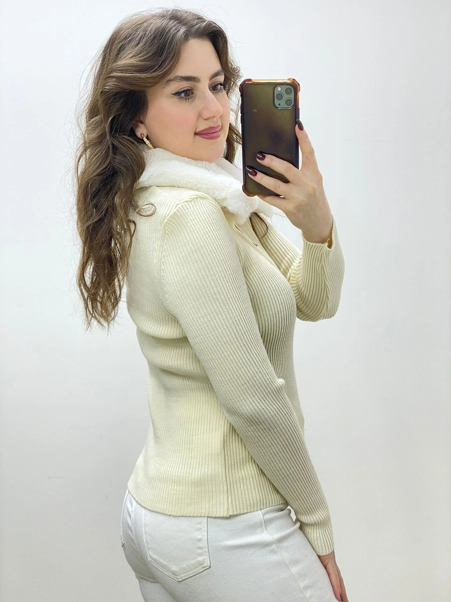 Kürk Yakalı Triko Krem