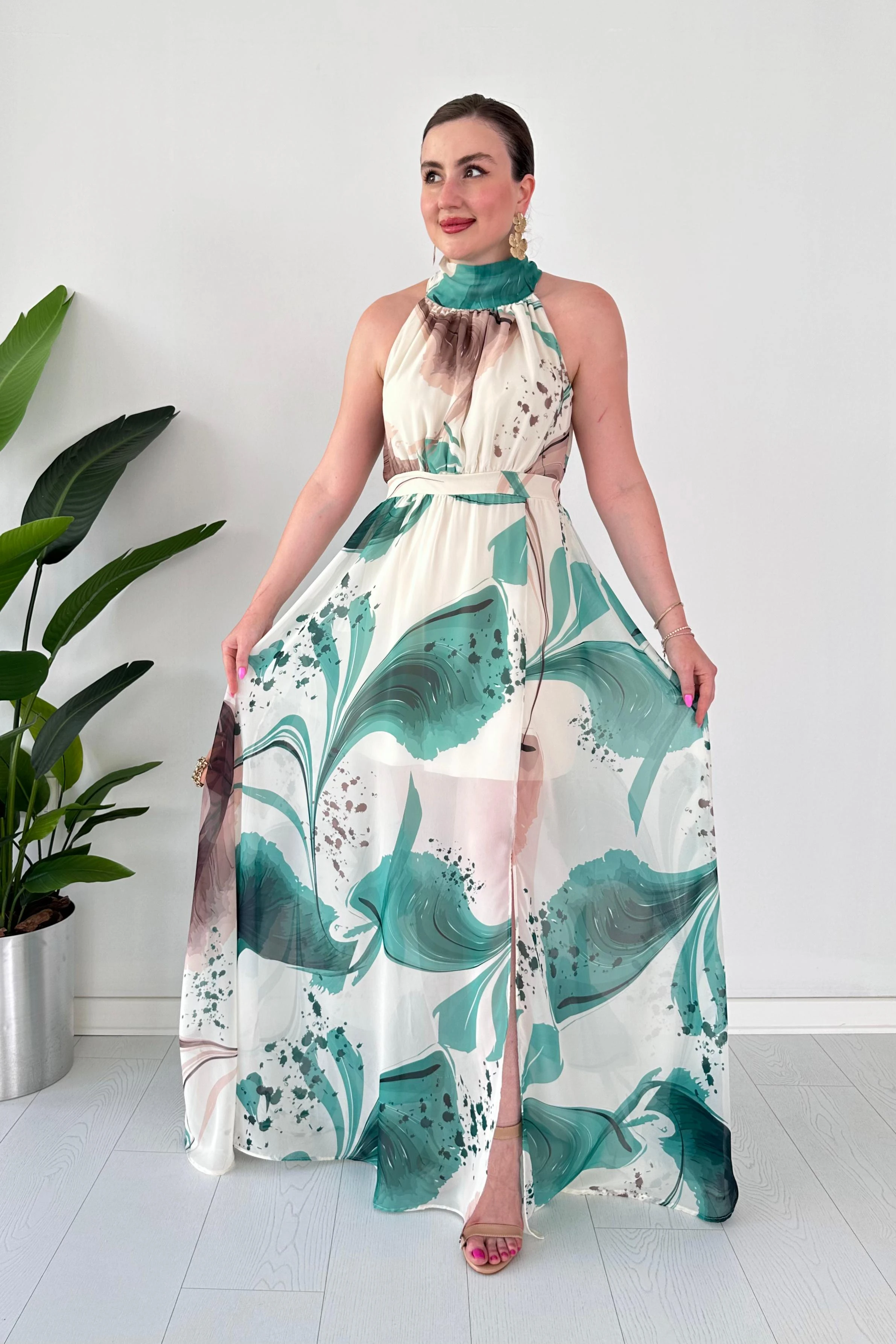 Halter Yaka Ebruli Elbise