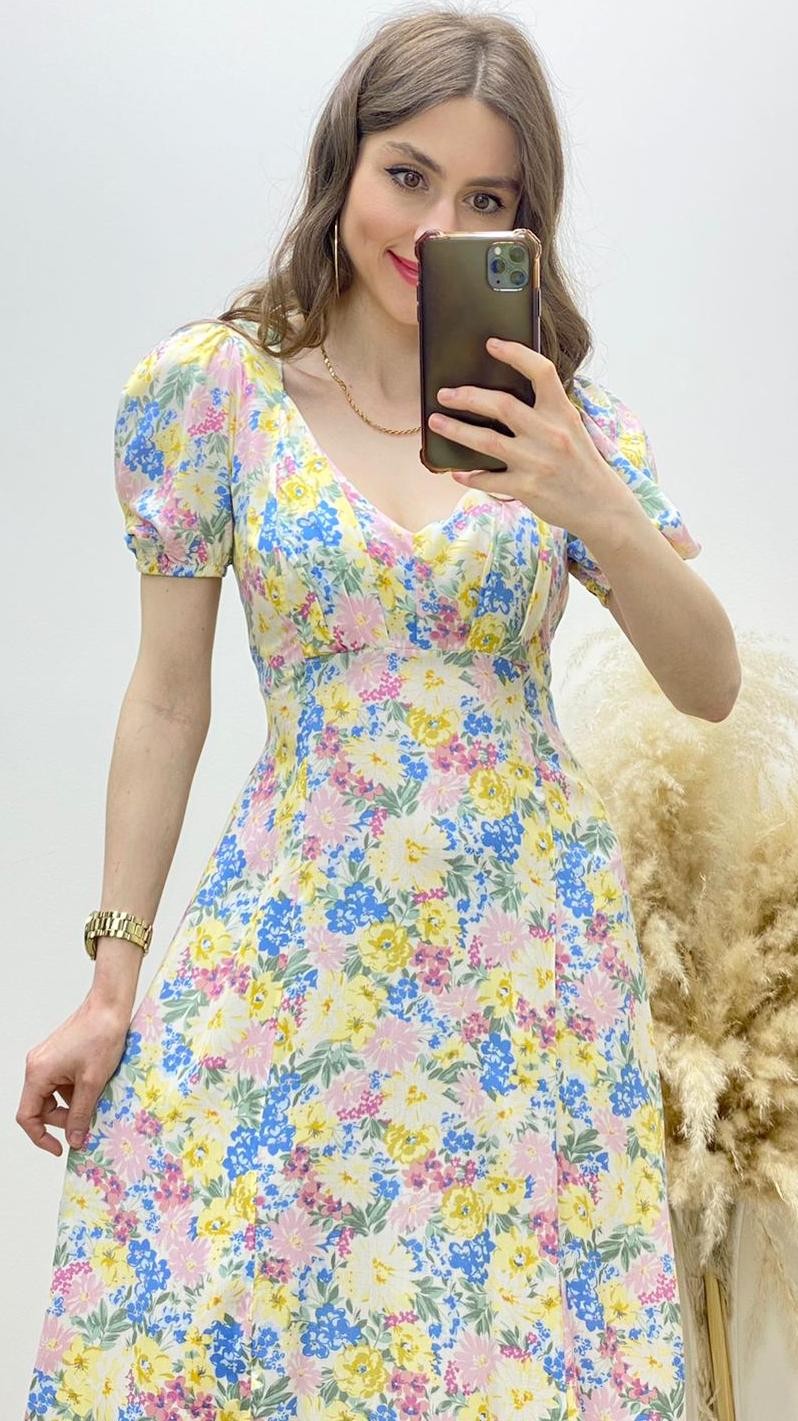 Sarı Güllü V Yaka Yırtmaçlı Elbise