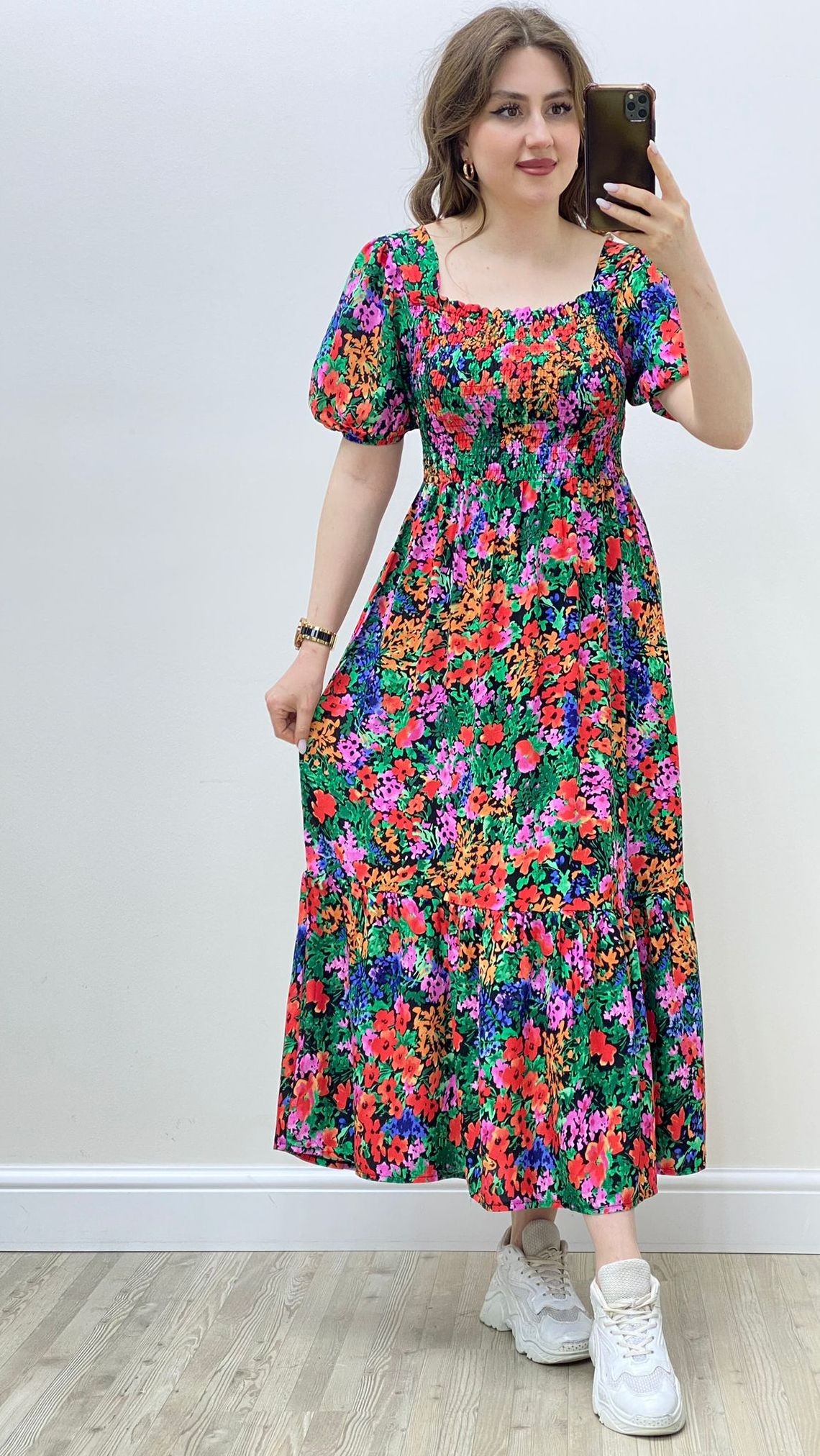 Gipeli Renkli Çiçek Elbise