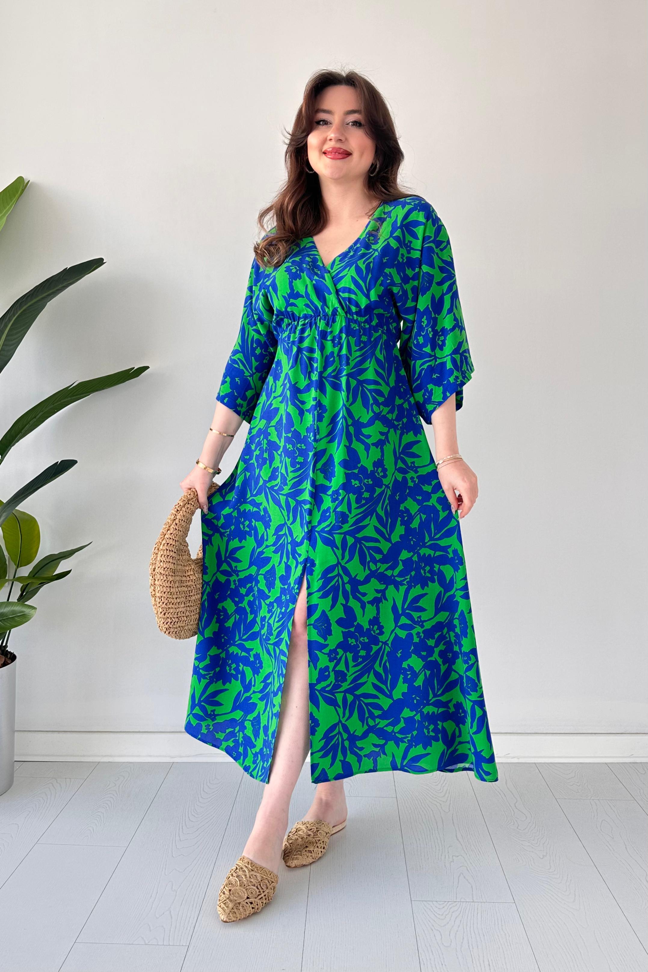 Yaprak Yarasa Elbise