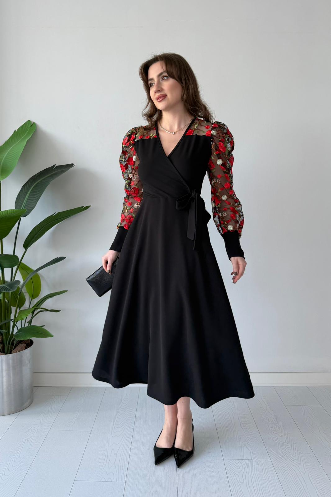 Organze Nakışlı Krep Elbise