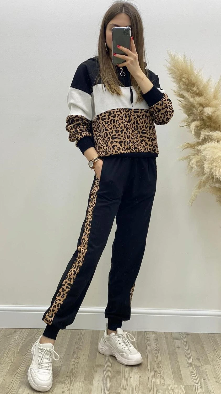 Leopar Detay Eşofman Takımı