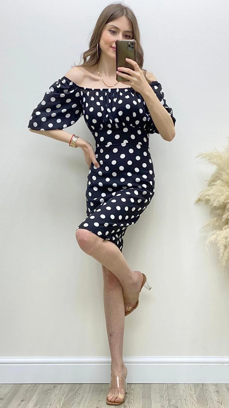 Madonna Yaka Puantiyeli Elbise Siyah