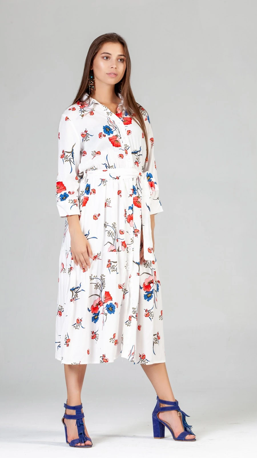 Çiçekli İri Düğmeli Elbise Beyaz