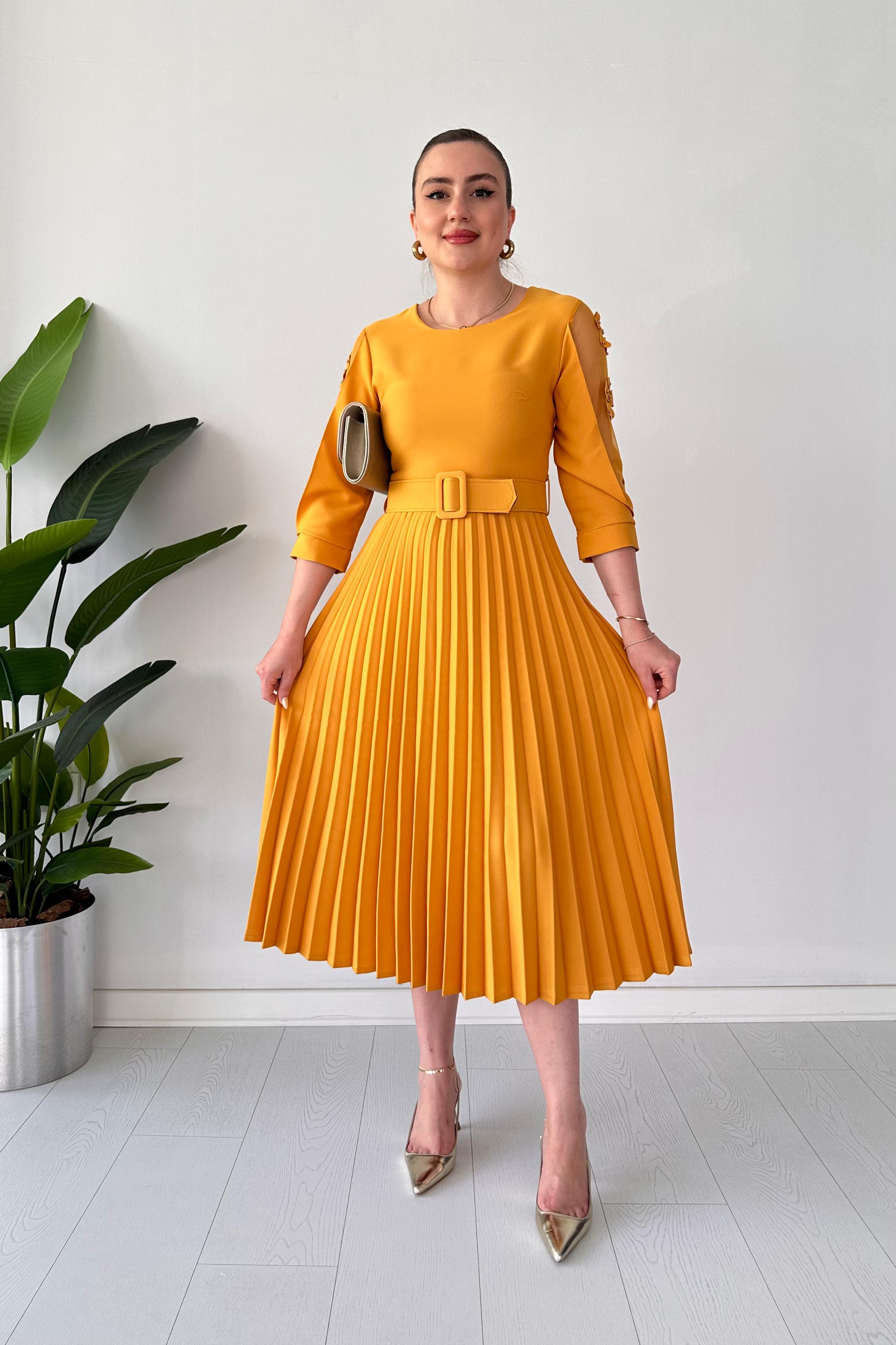 Bisiklet Yaka Tüllü Elbise