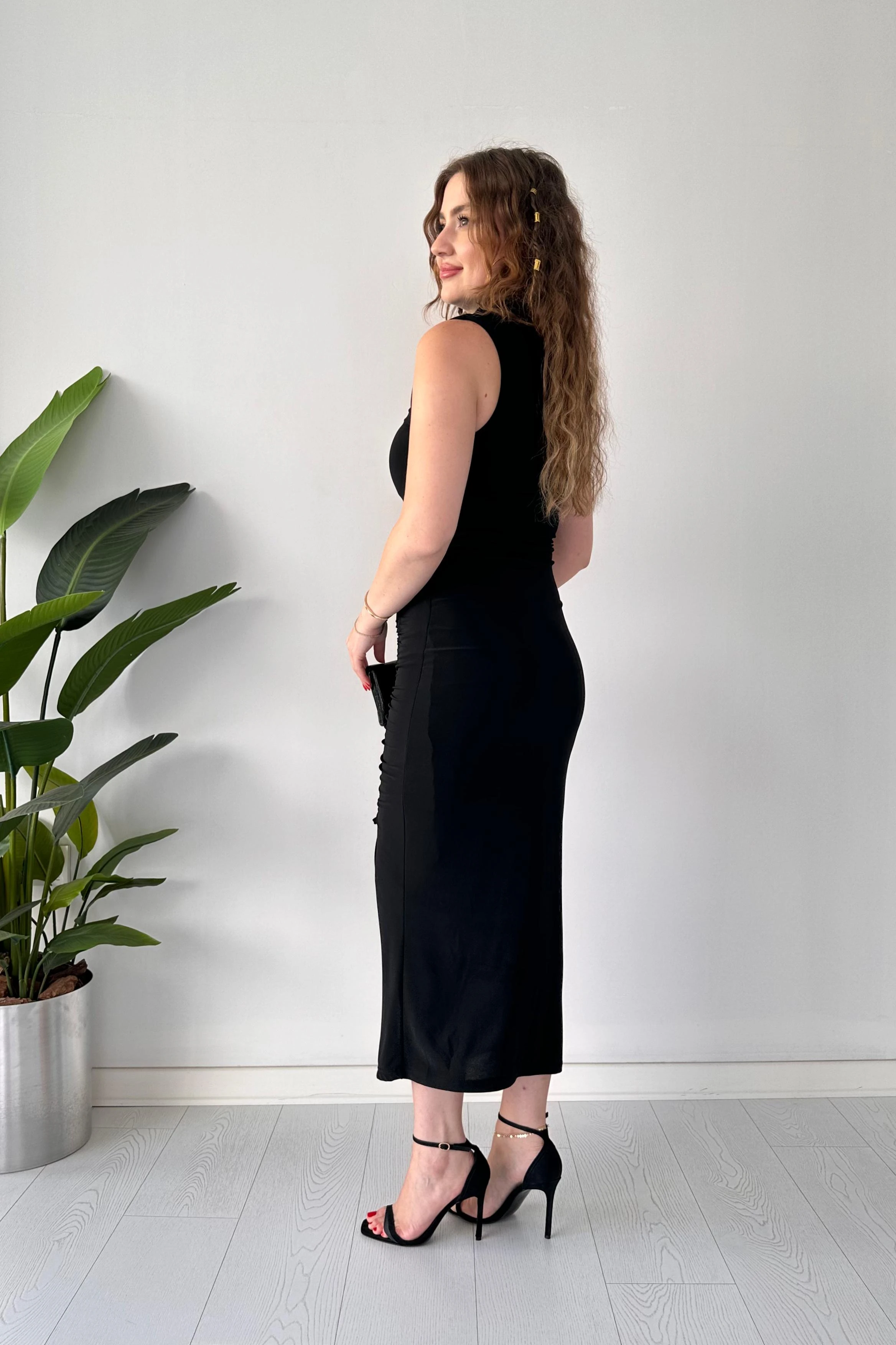 Ayarlanır Yırtmaçlı Buzi Elbise