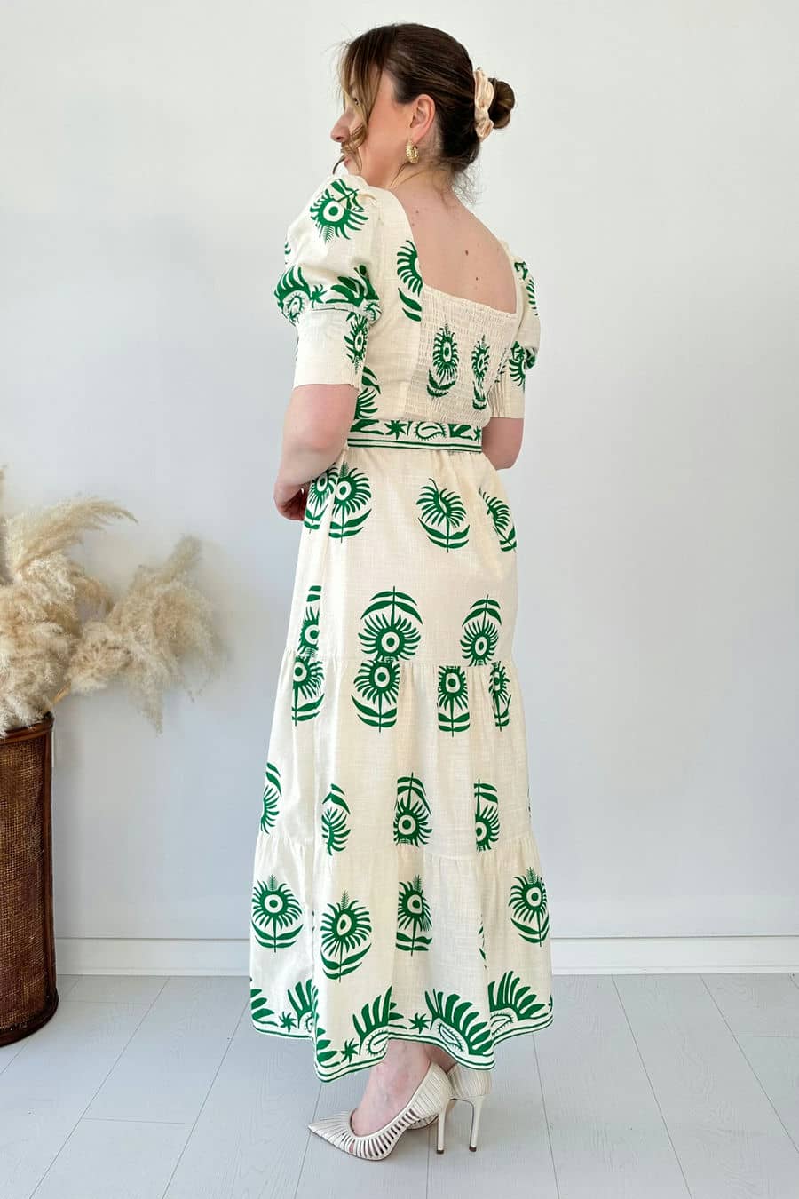 Çiçek Gipeli Elbise