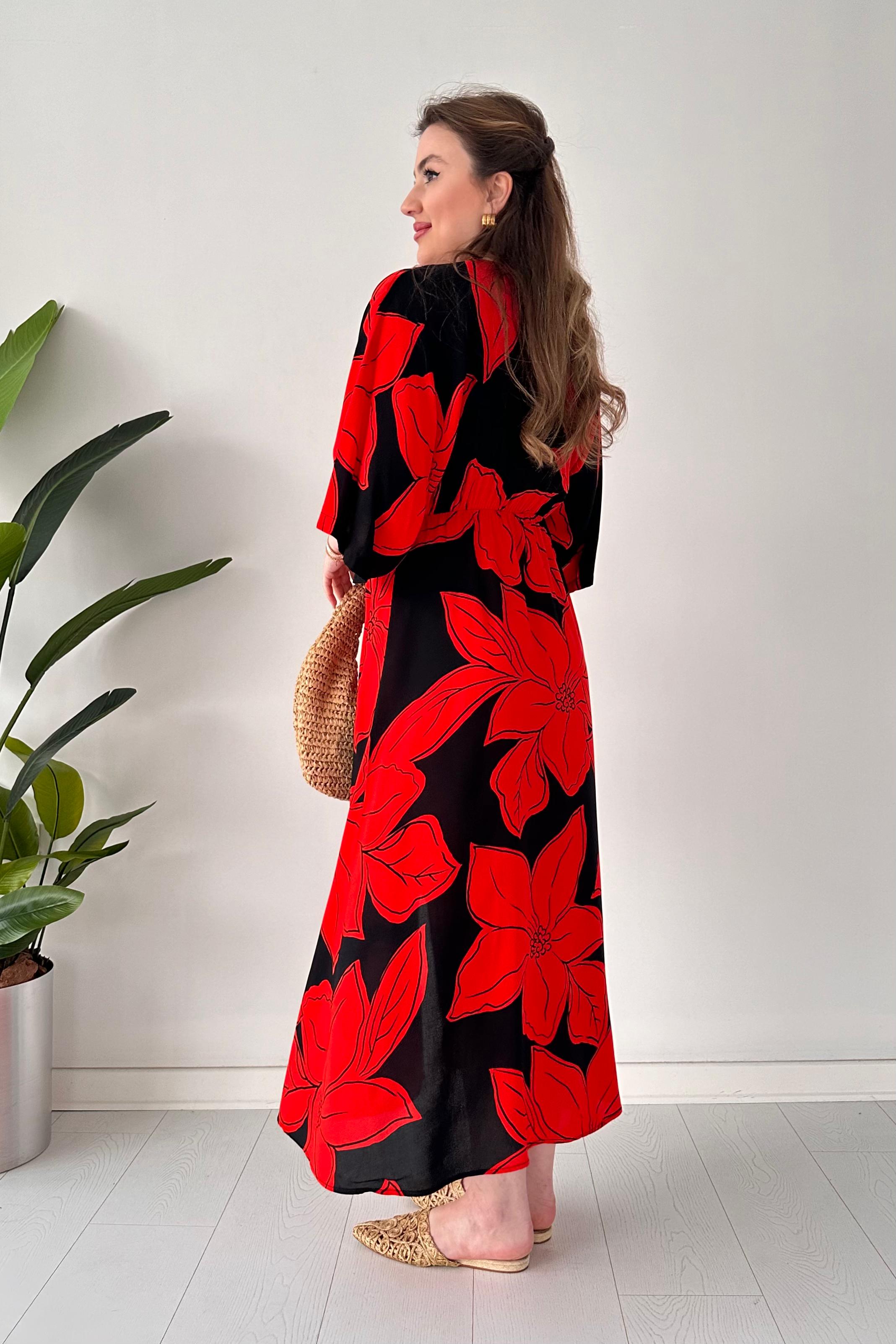 Lilyum Yarasa Elbise