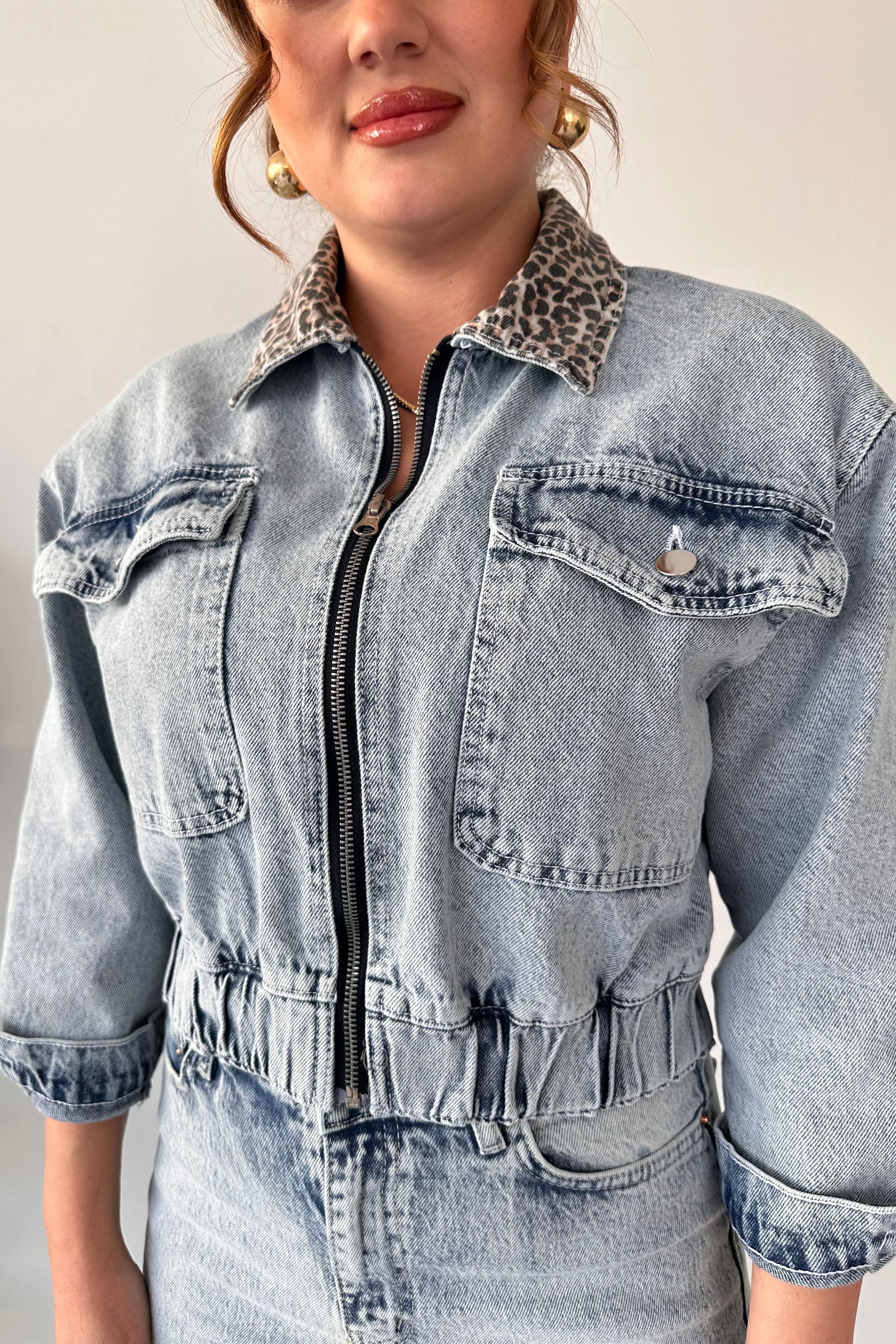 Leopar Yakalı Denim Ceket