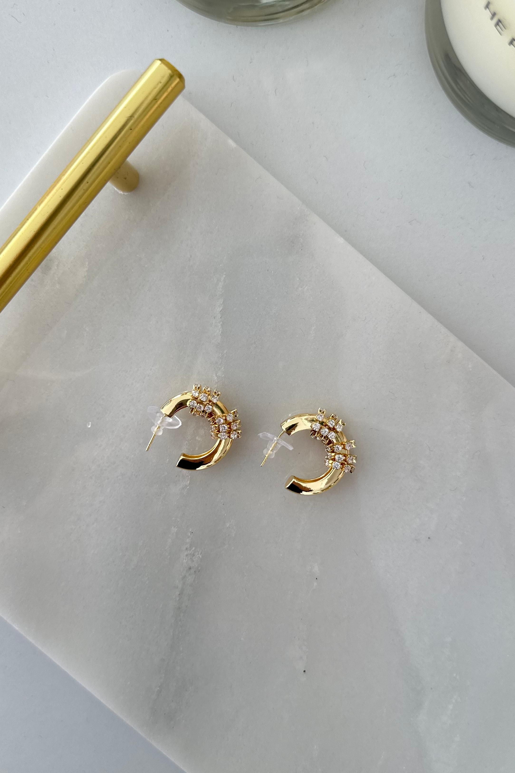 Mini taşlı Halka Küpe