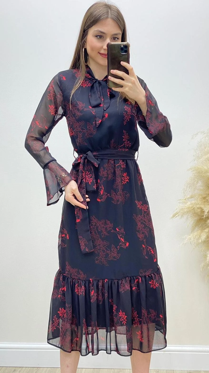 Yaka Bağlama Etek Volan Şifon Elbise Kırmızı