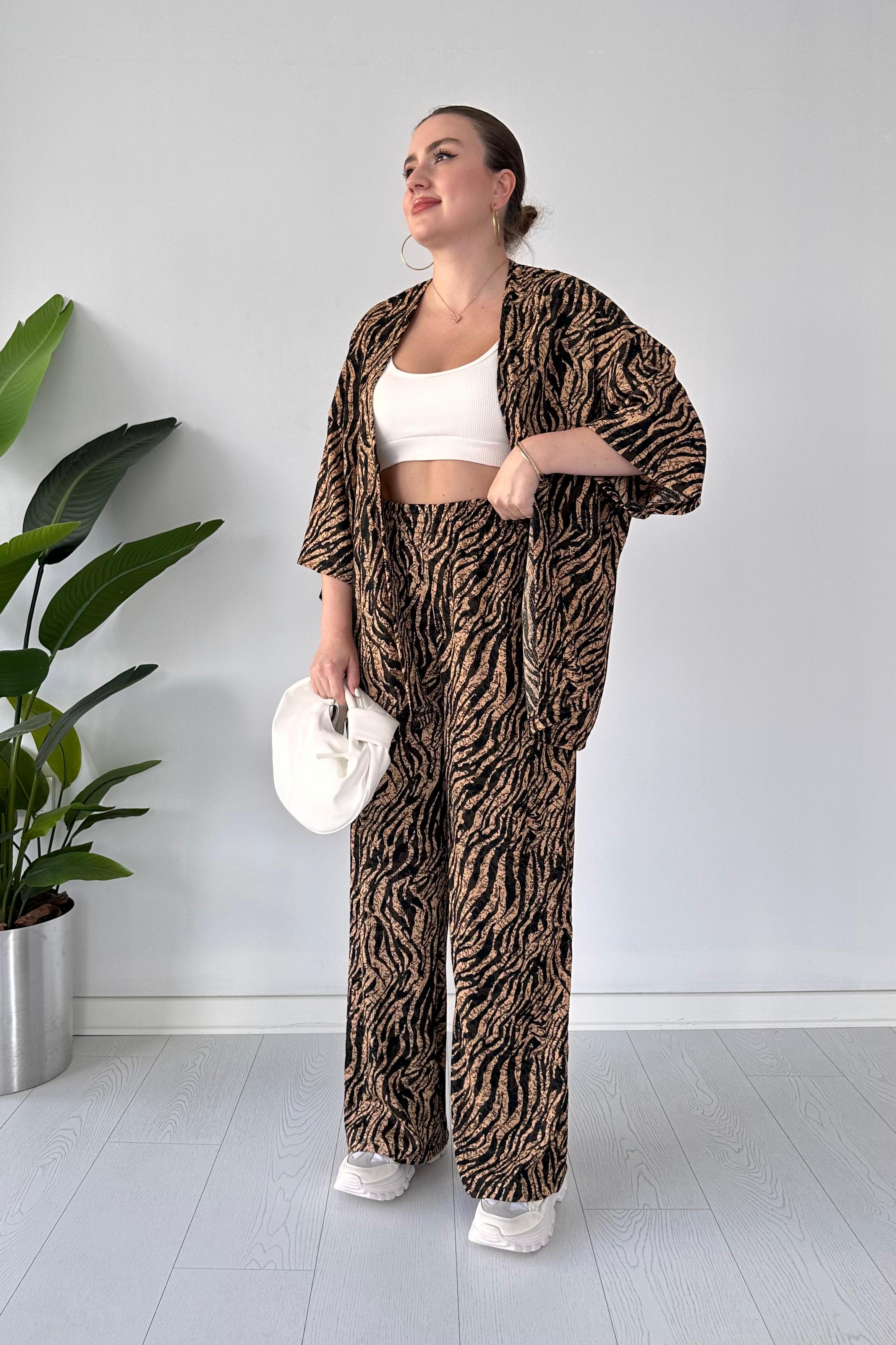 İnce Zebra Gofre Takım