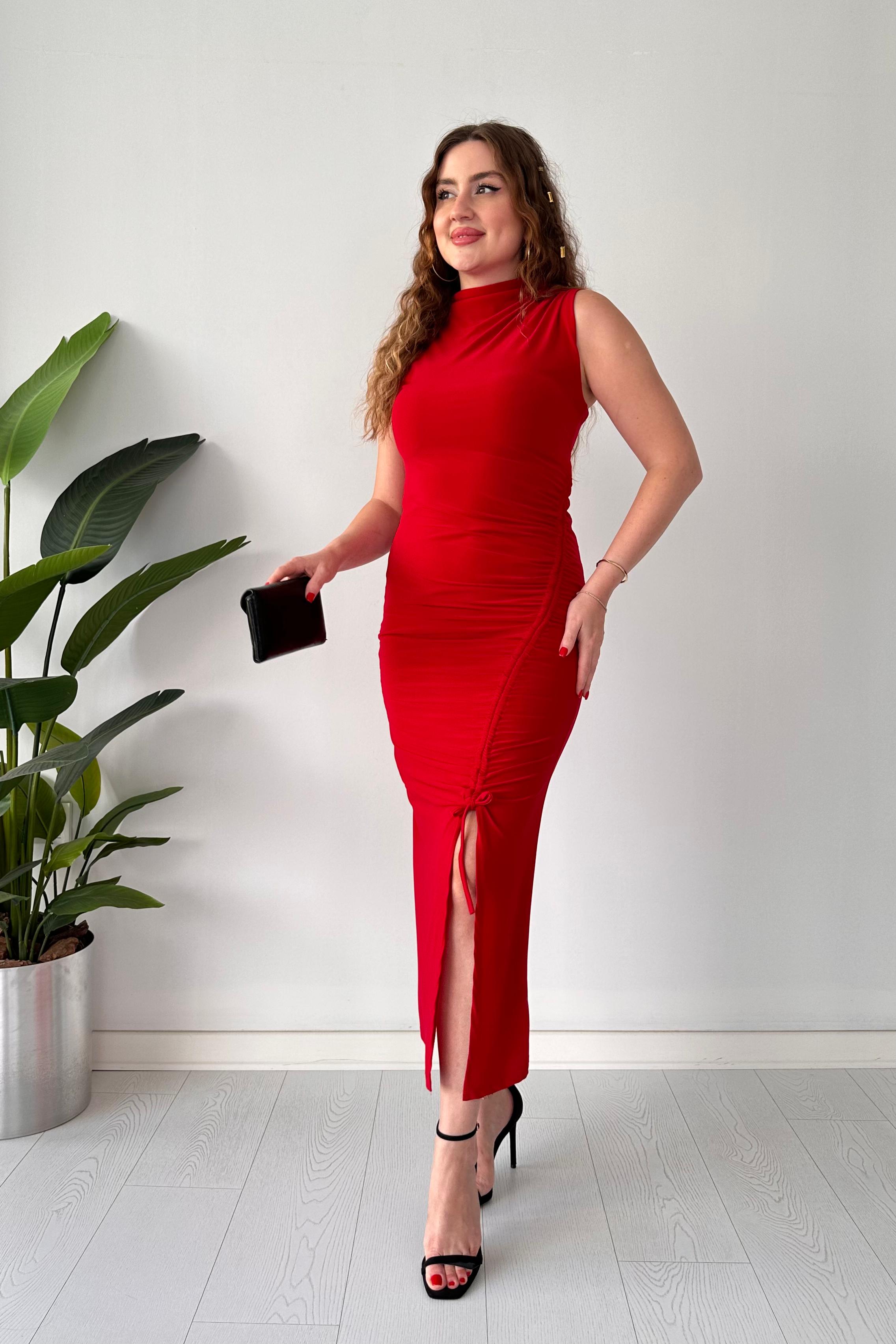 Ayarlanır Yırtmaçlı Buzi Elbise