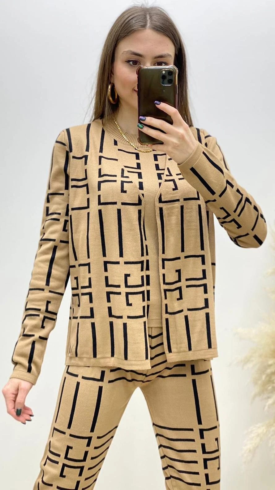 GG Desenli Triko Takım Bej