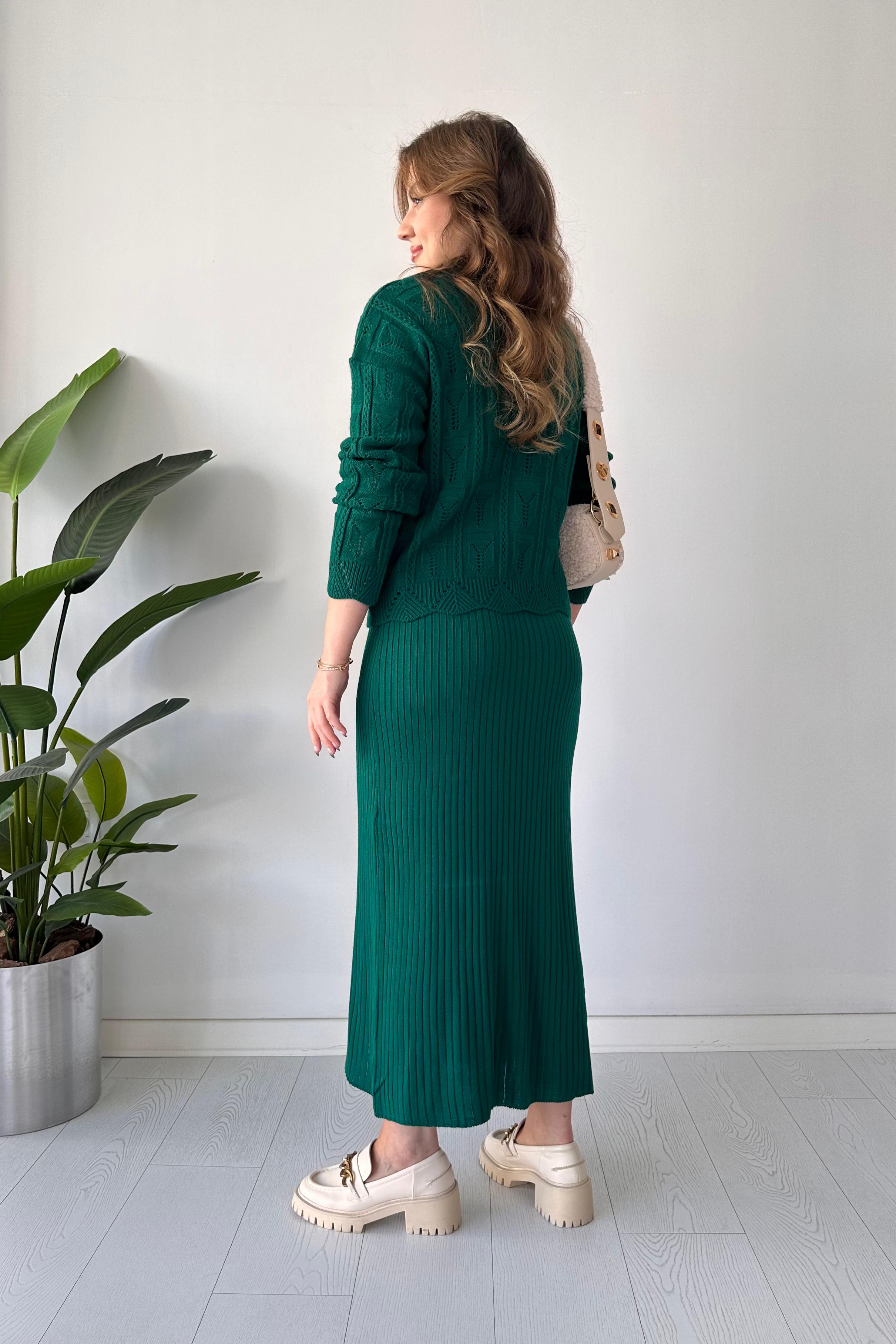 Piramit Ajurlu Kazak-Elbise