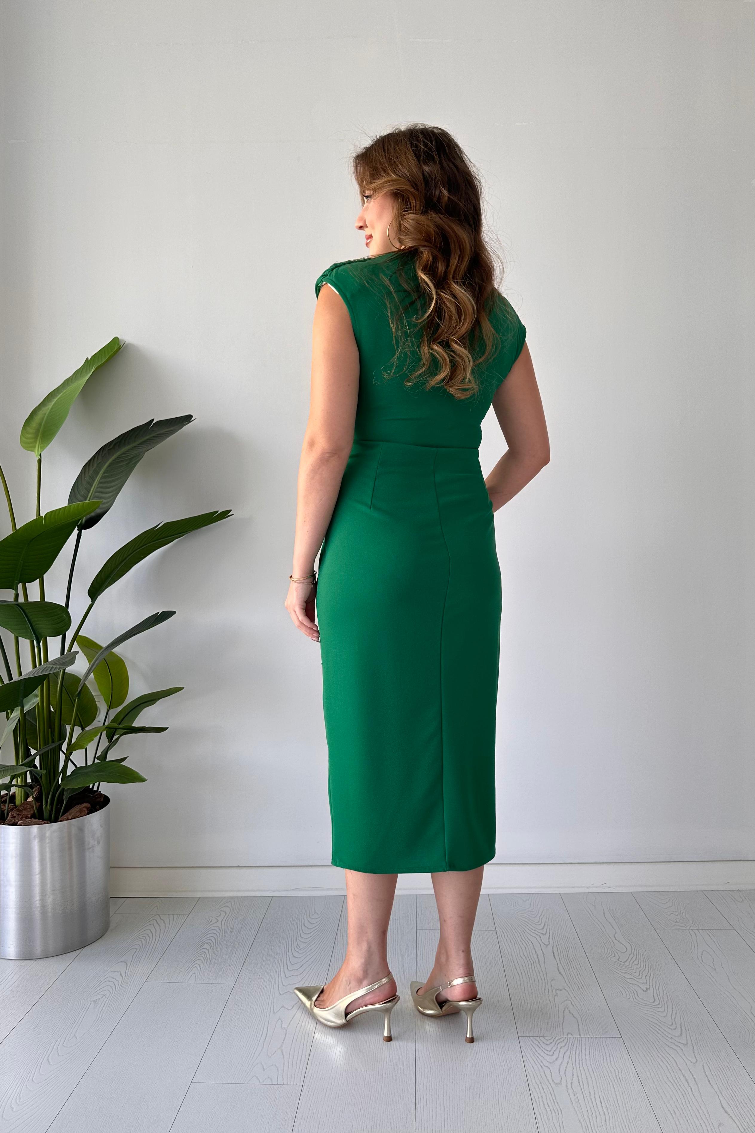 4 Düğmeli Krep Elbise