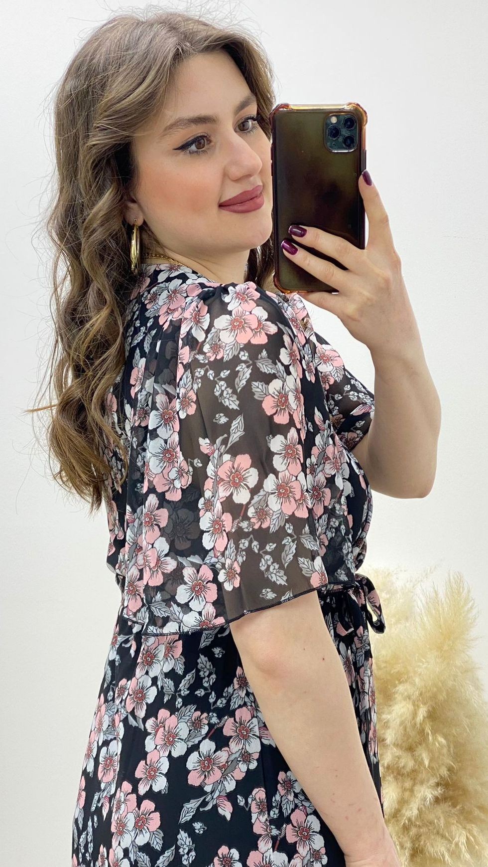 Pelerin Kol Çiçekli Şifon Elbise Siyah