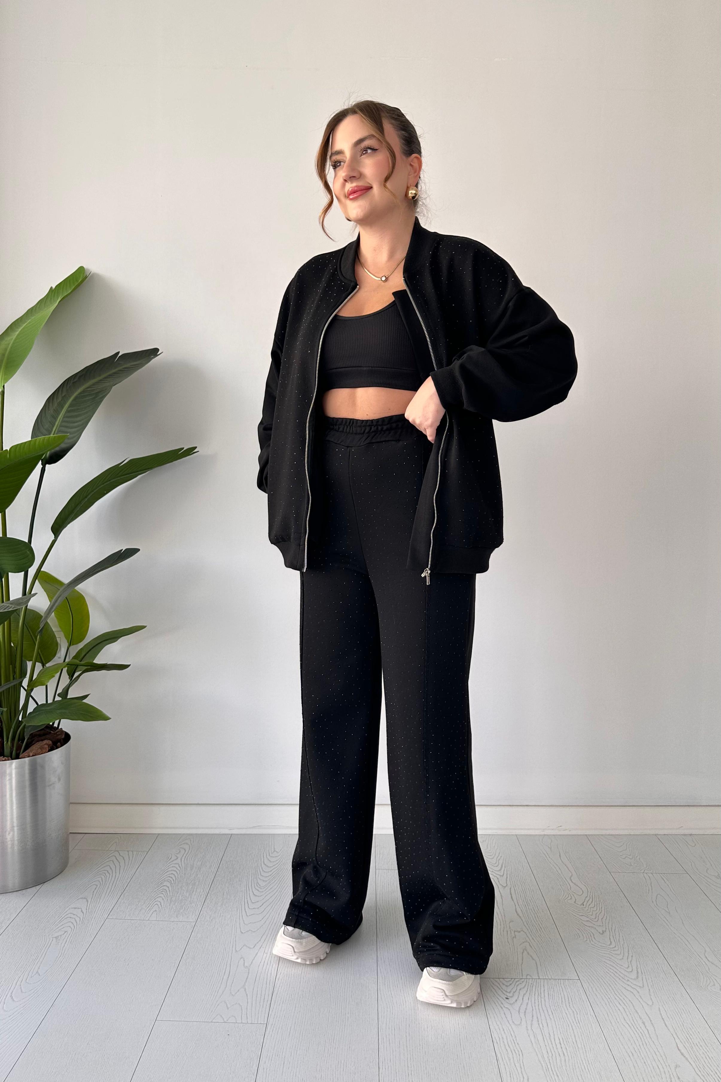 Üstü Taşlı Eşofman Takımı