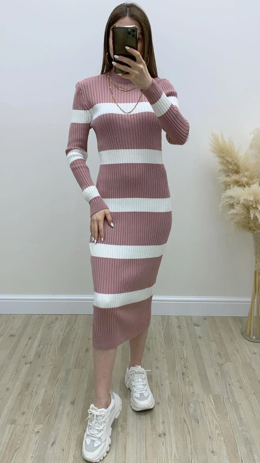 Yarım Balıkçıl Çizgili Triko Elbise Pudra