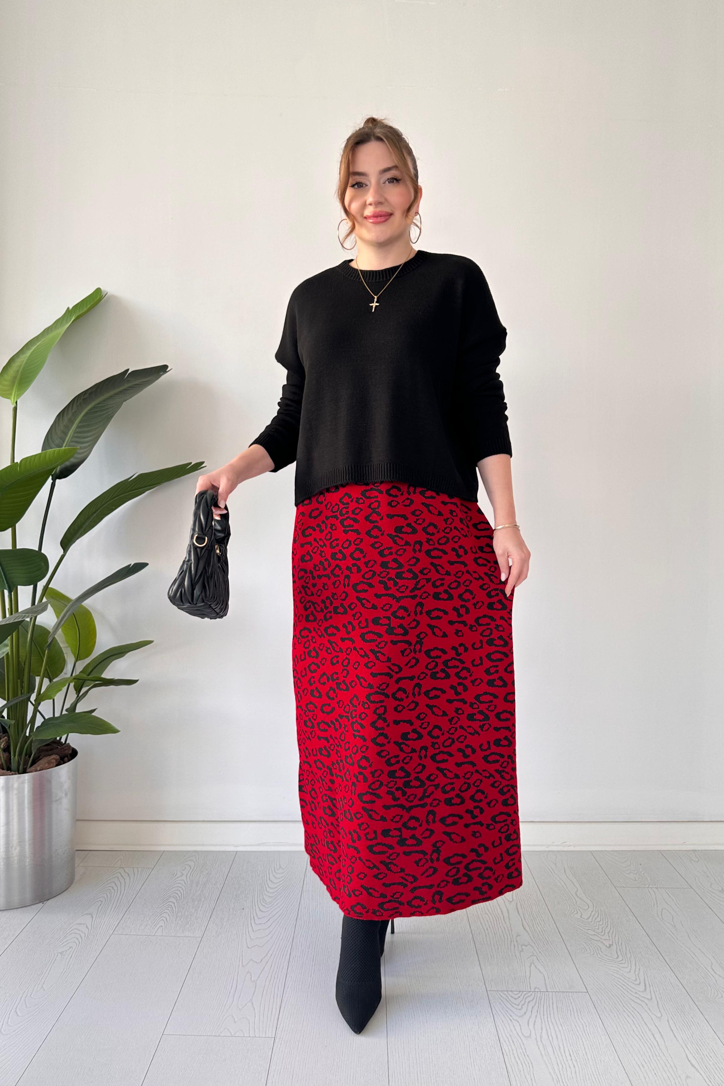 Leopar Etekli Triko Takım