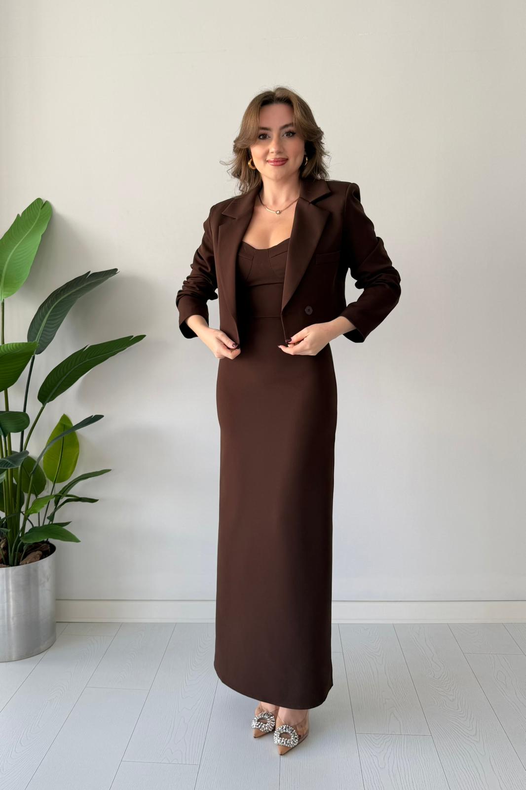 Kısa Ceketli Elbise