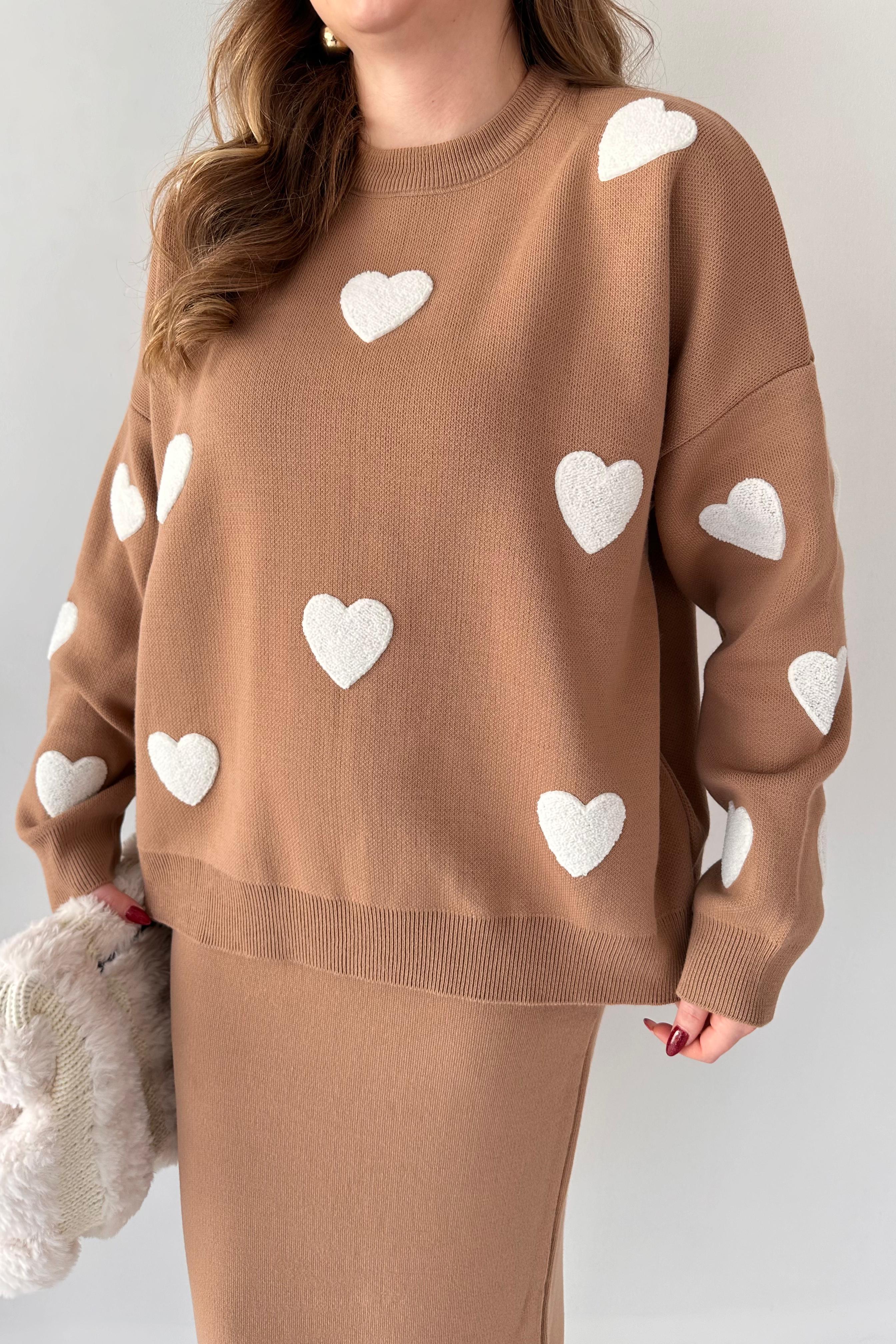 Kalpli Etekli Triko Takım