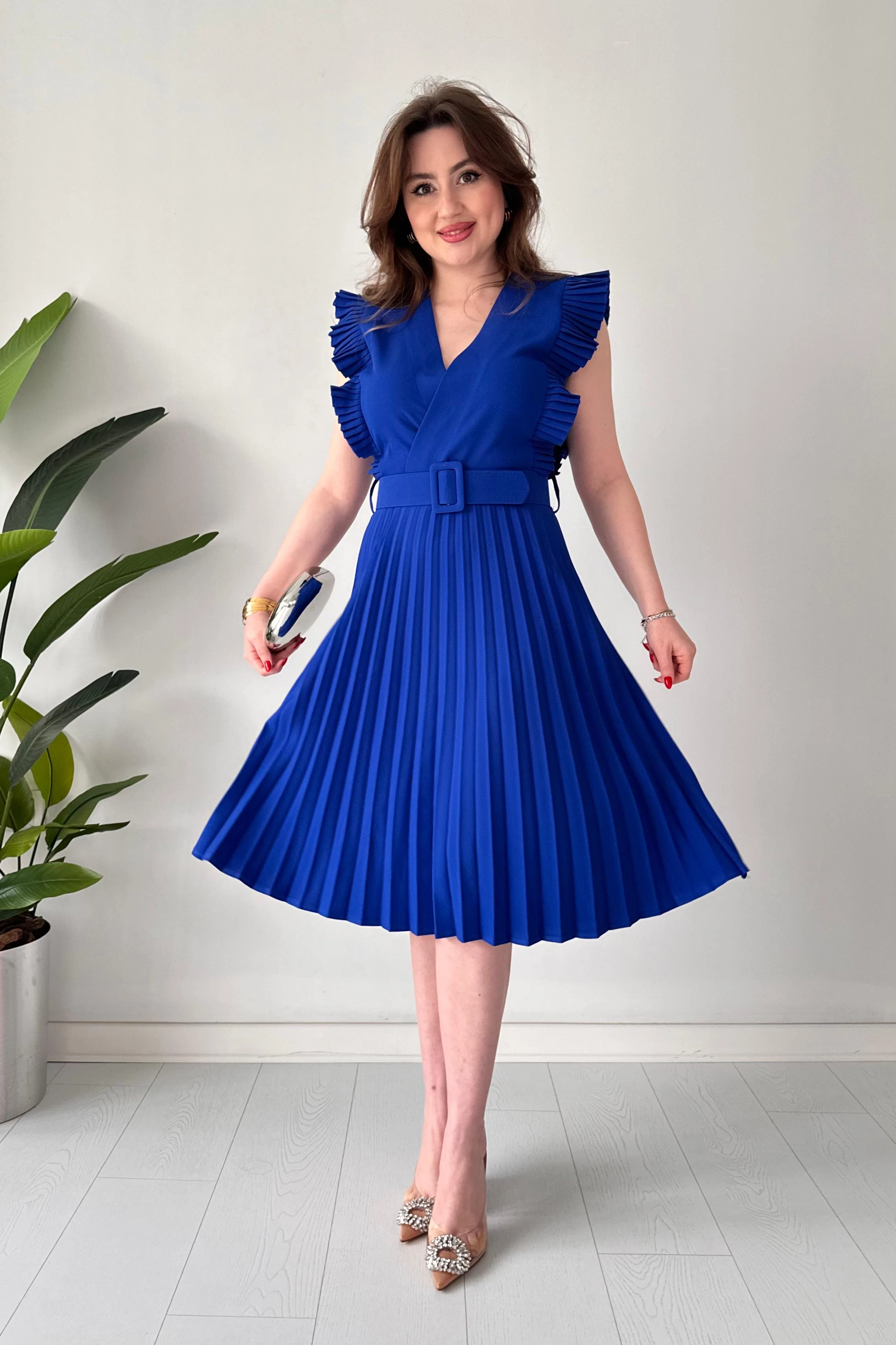 Kelebek Kemerli Elbise