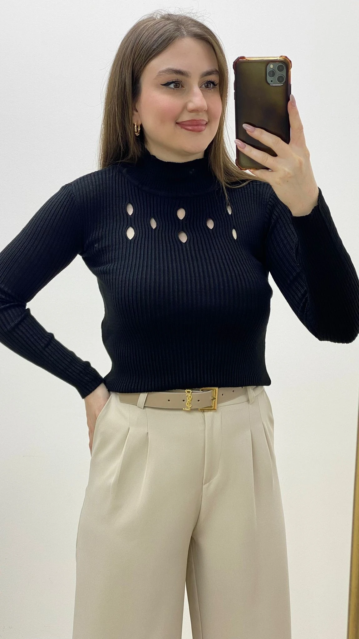 Damla Yaka Triko Kazak Siyah