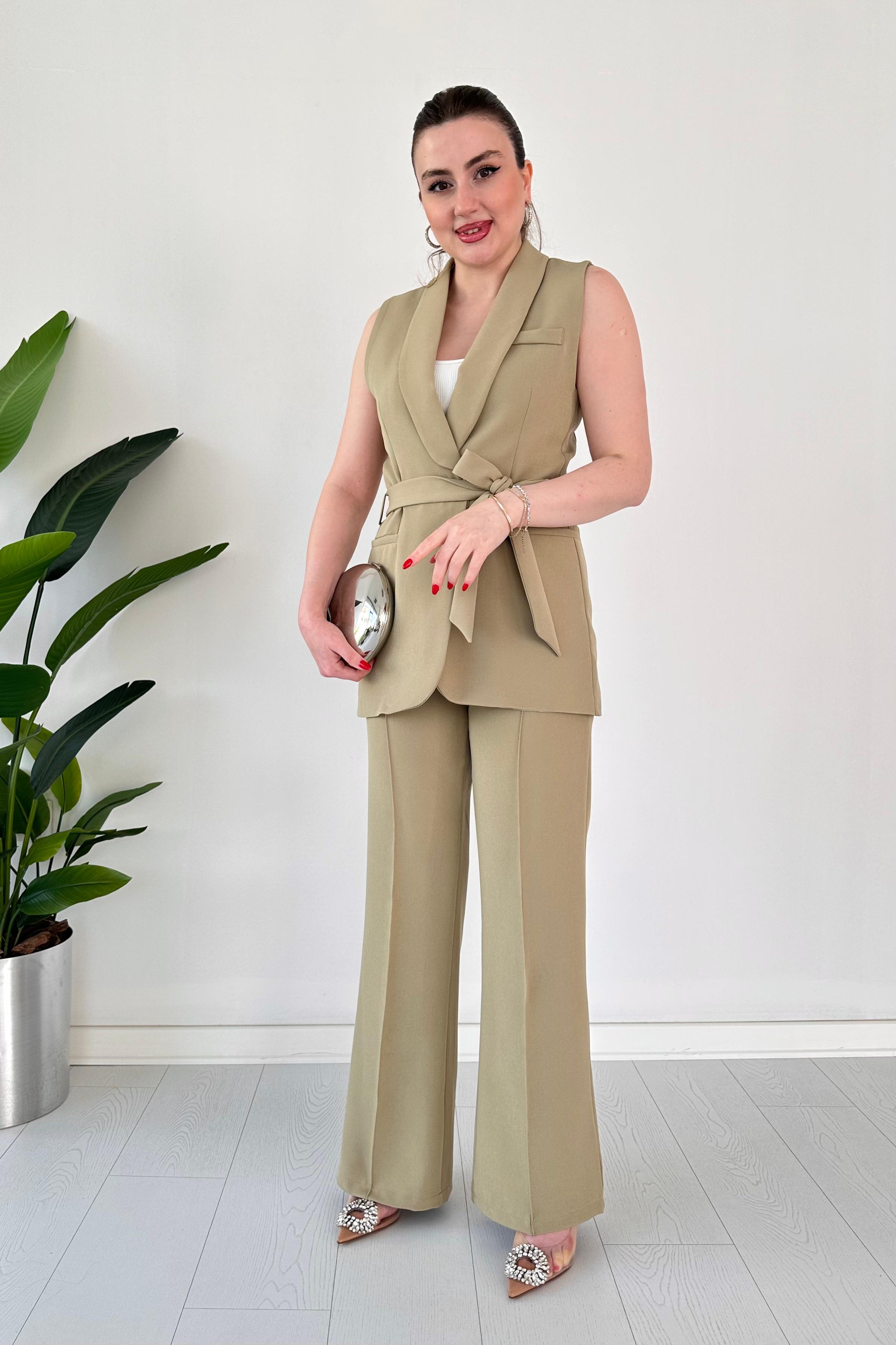 Yelekli Pantolon Takım