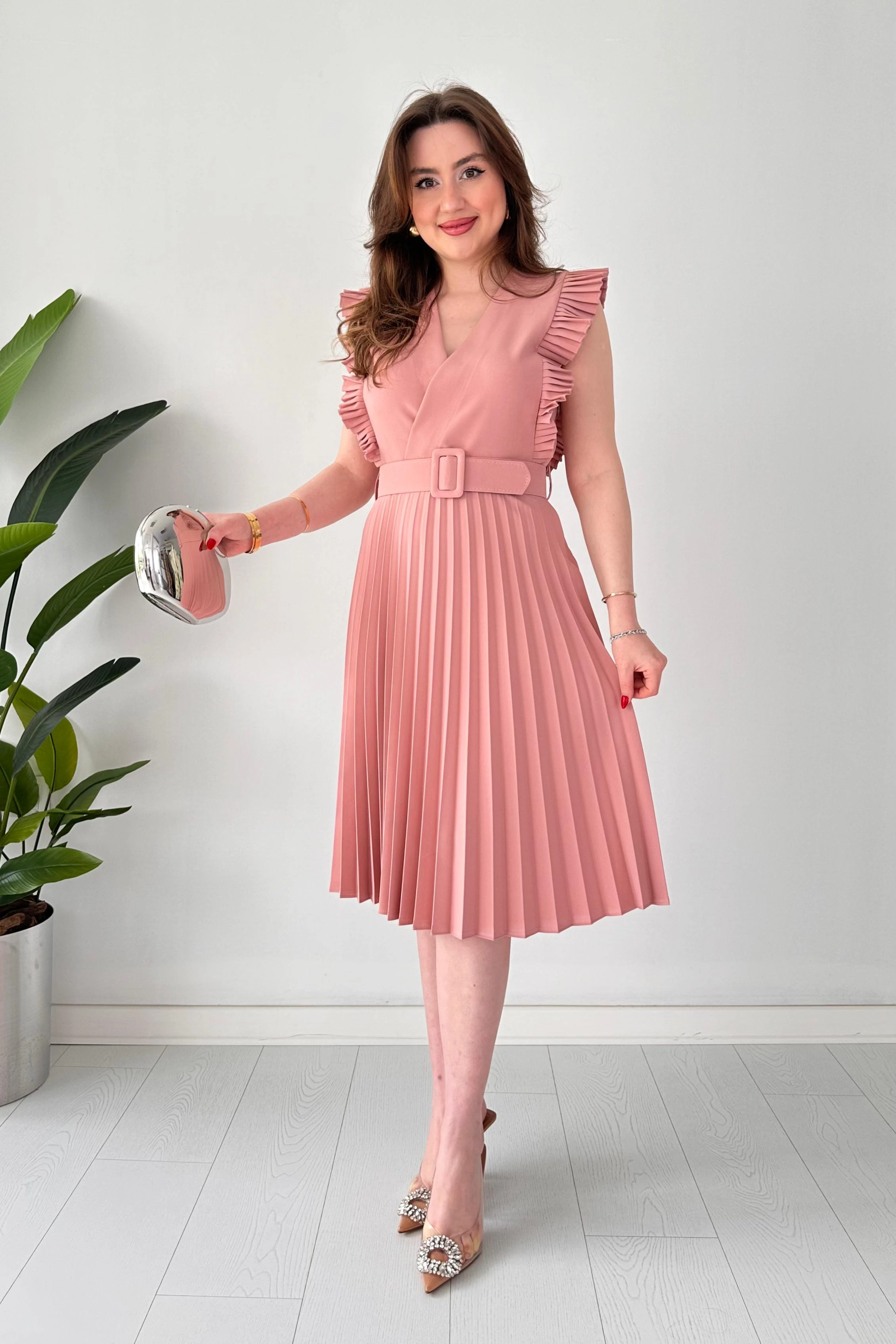 Kelebek Kemerli Elbise