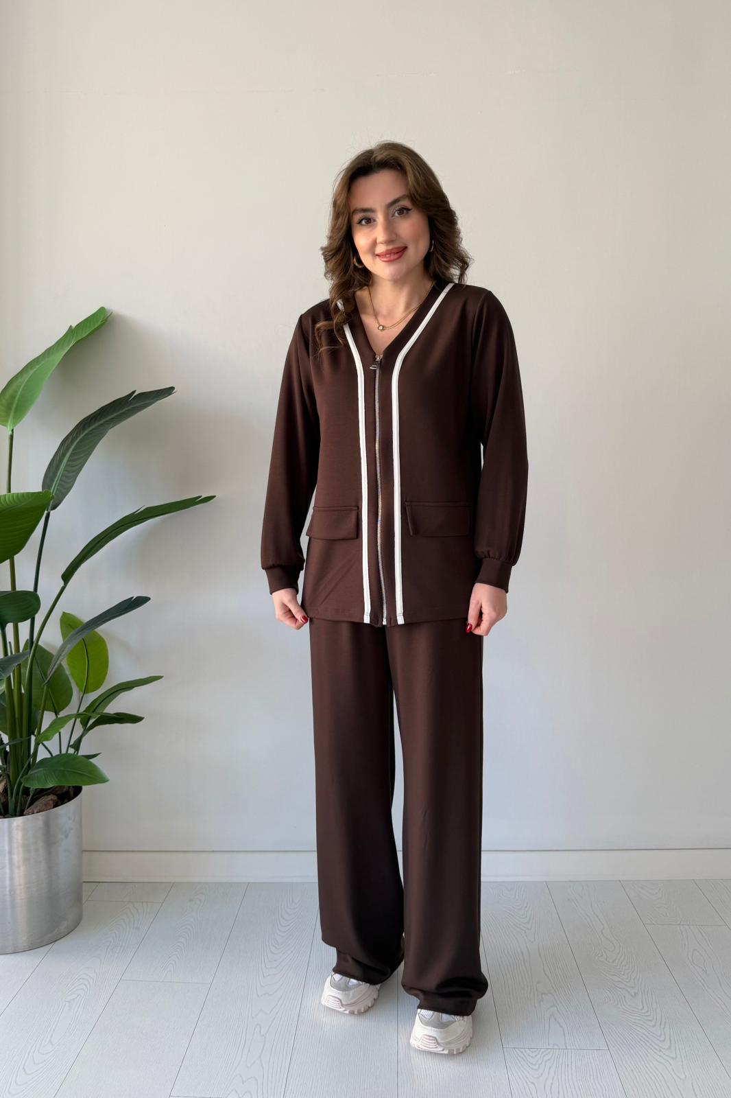 Biye Garnili Fermuarlı Takım