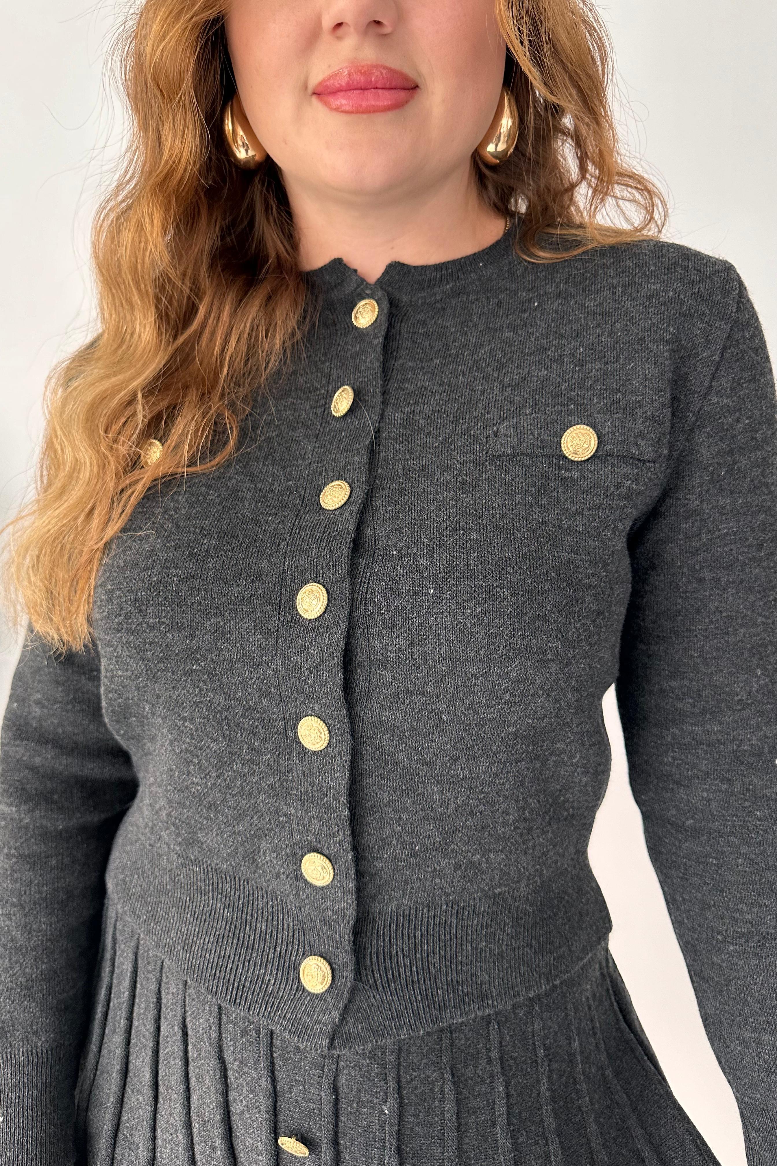 Düğmeli Hırka Klos Etek Takım