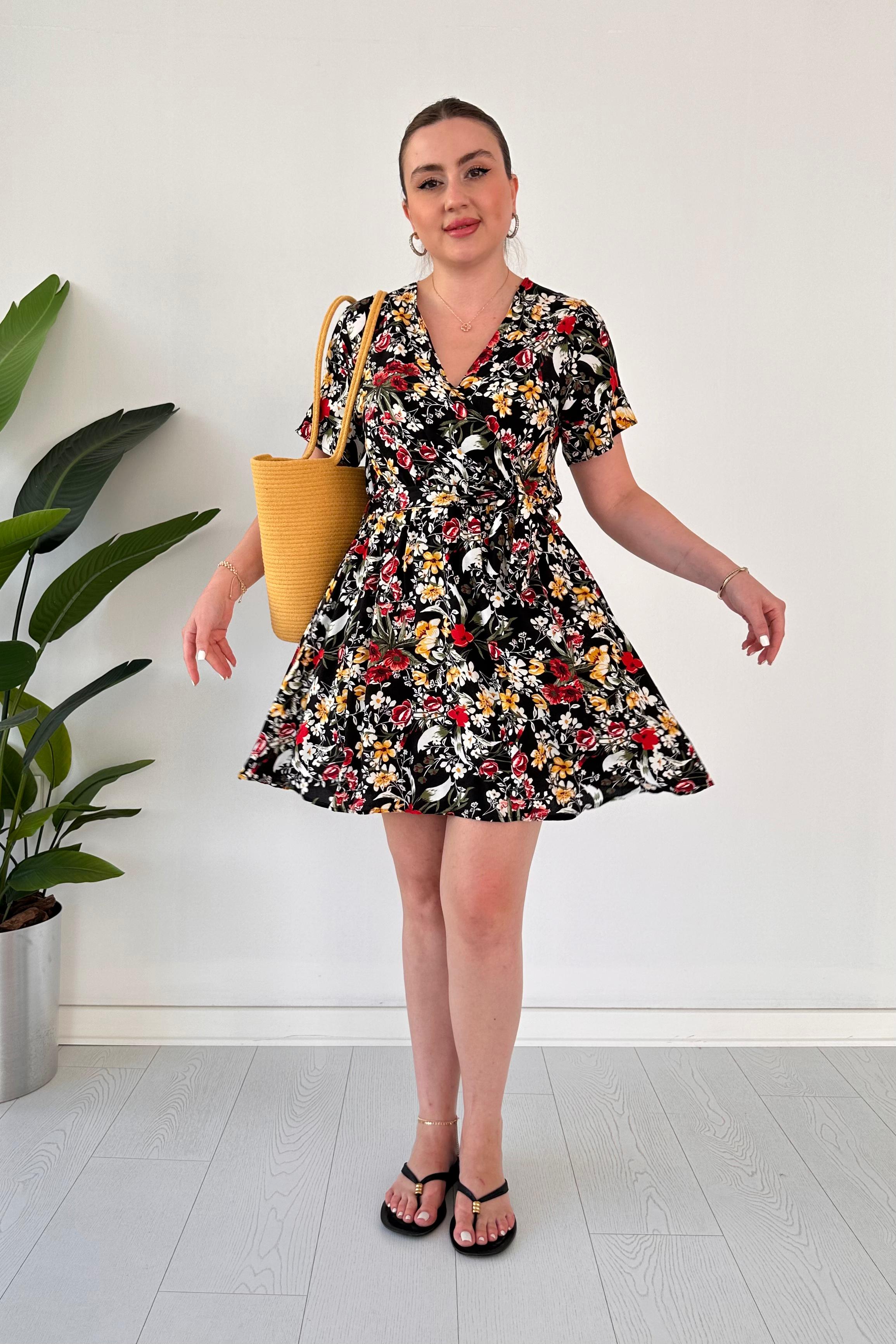 Şortlu Floral Elbise