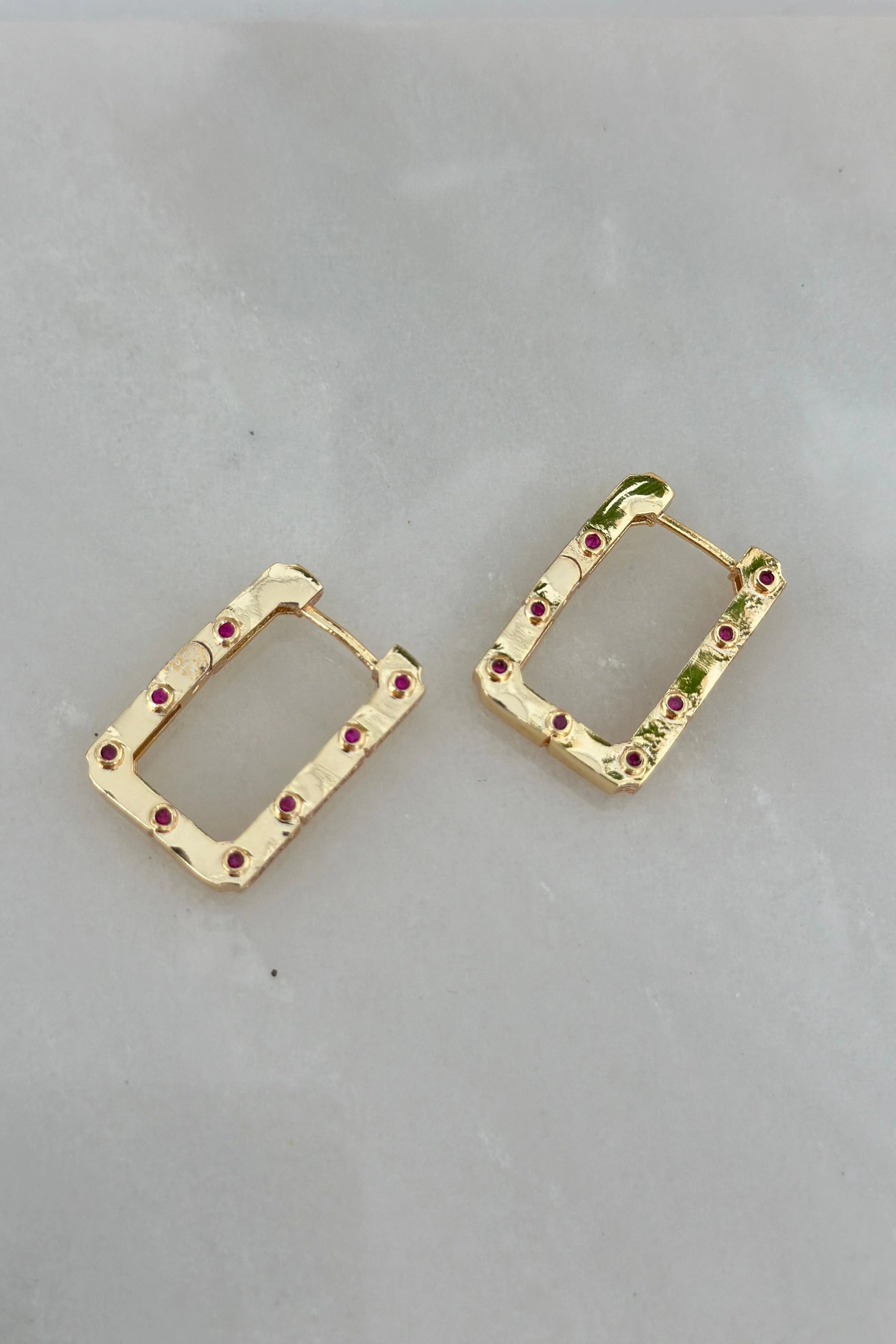 Serenay Dörtgen Küpe