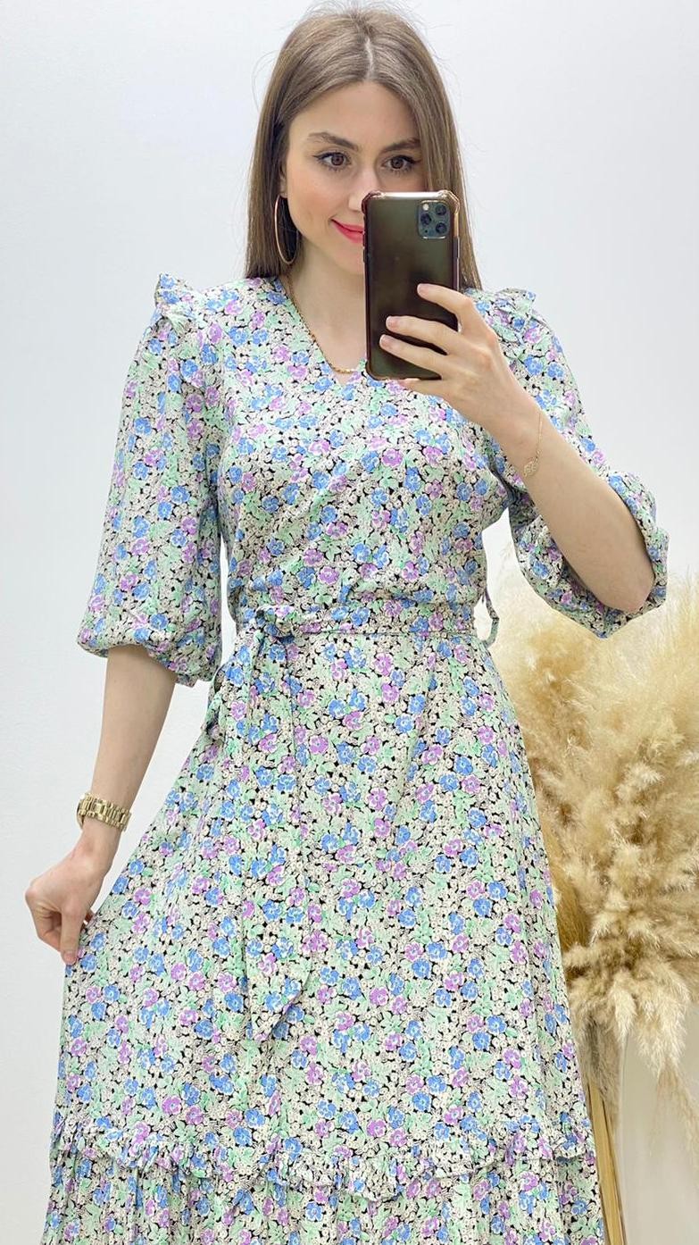 Yarım Kollu Çiçekli Viskon Elbise