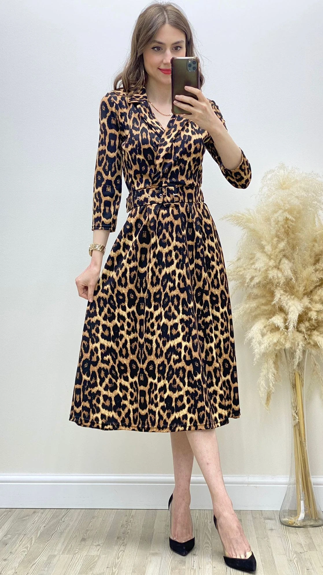 Yaka Detay Kemerli Leopar Elbise Siyah