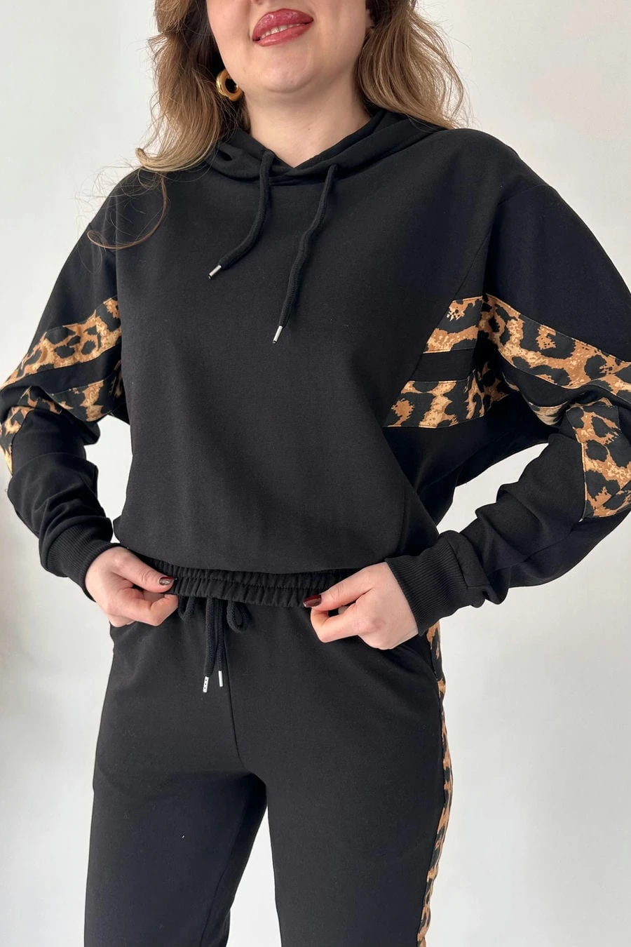 Leopar Şeritli Eşofman Takımı