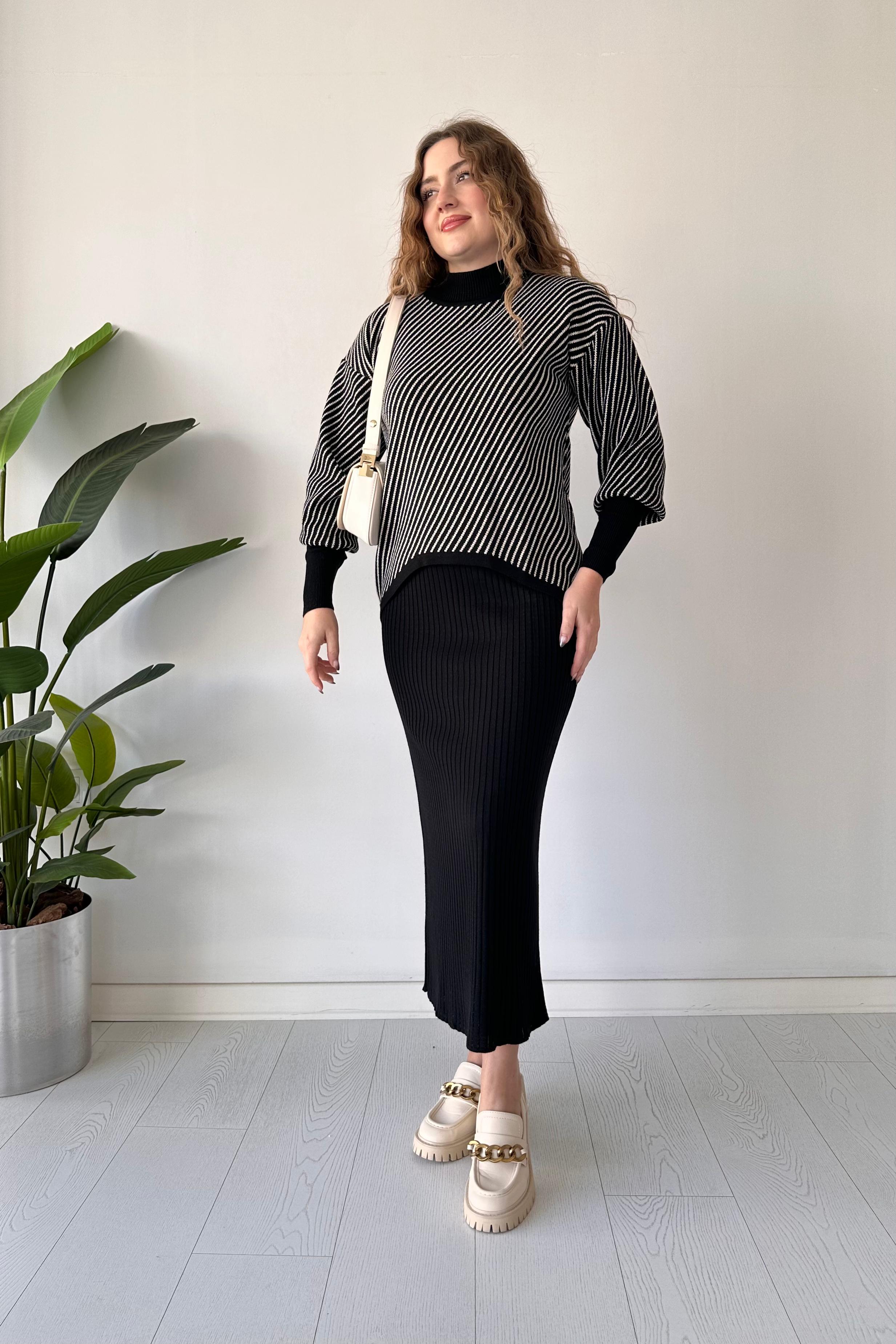 Yatay Çizgili Kazak Elbise Takım