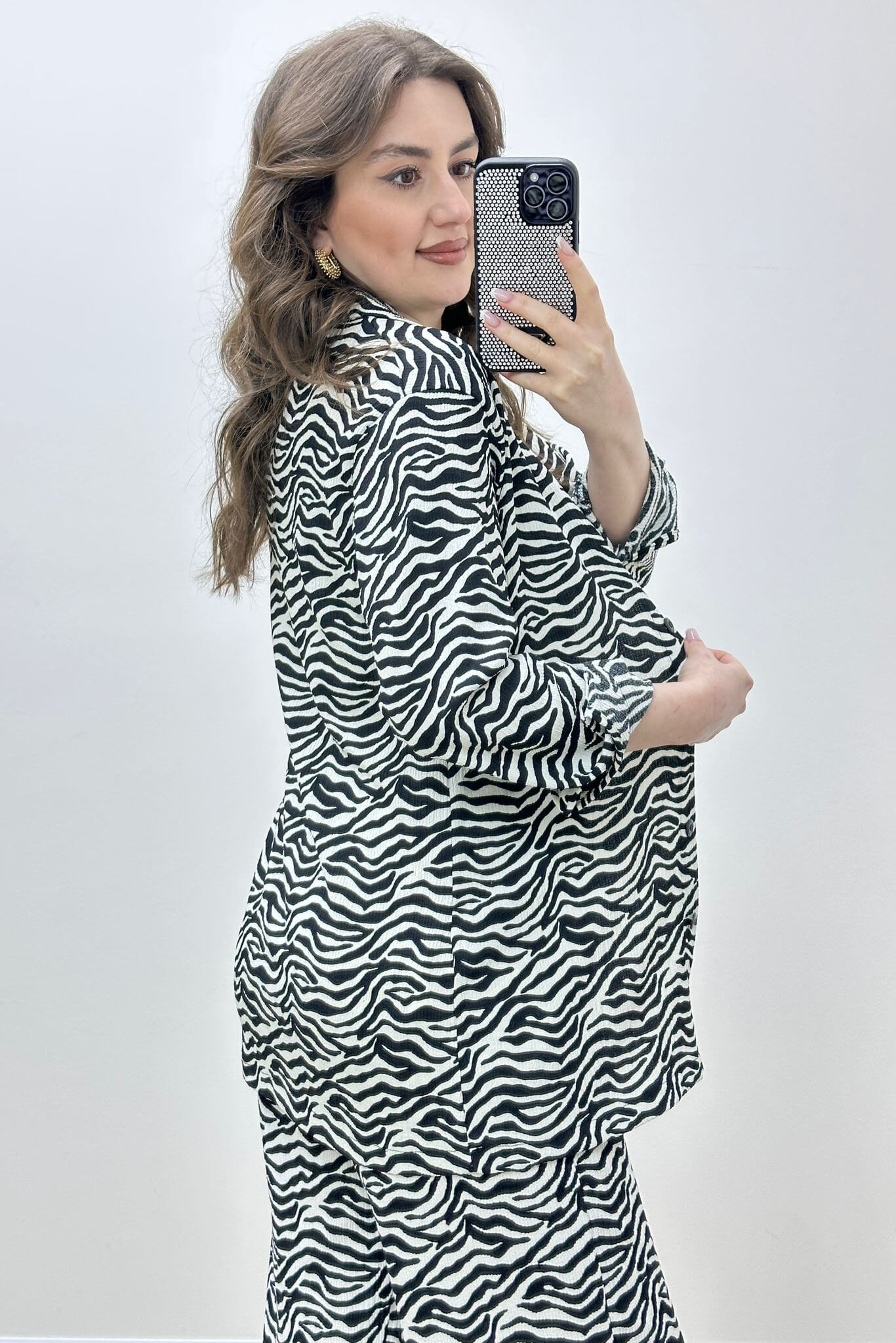 Gömlekli Zebra Gofre Takım Siyah