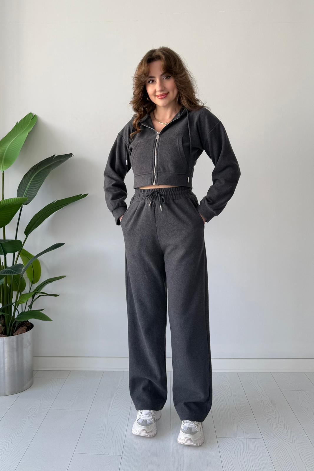 Kapşonlu Selanik Takım