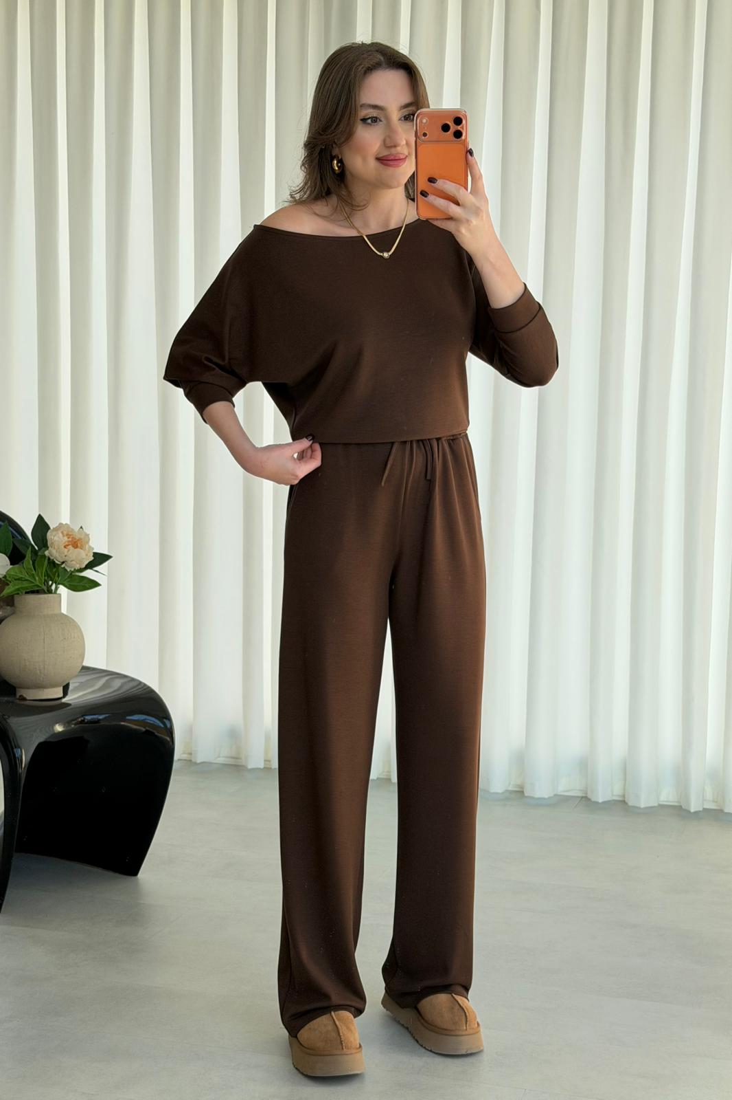 Kayık Yaka Modal Takım - Kahve