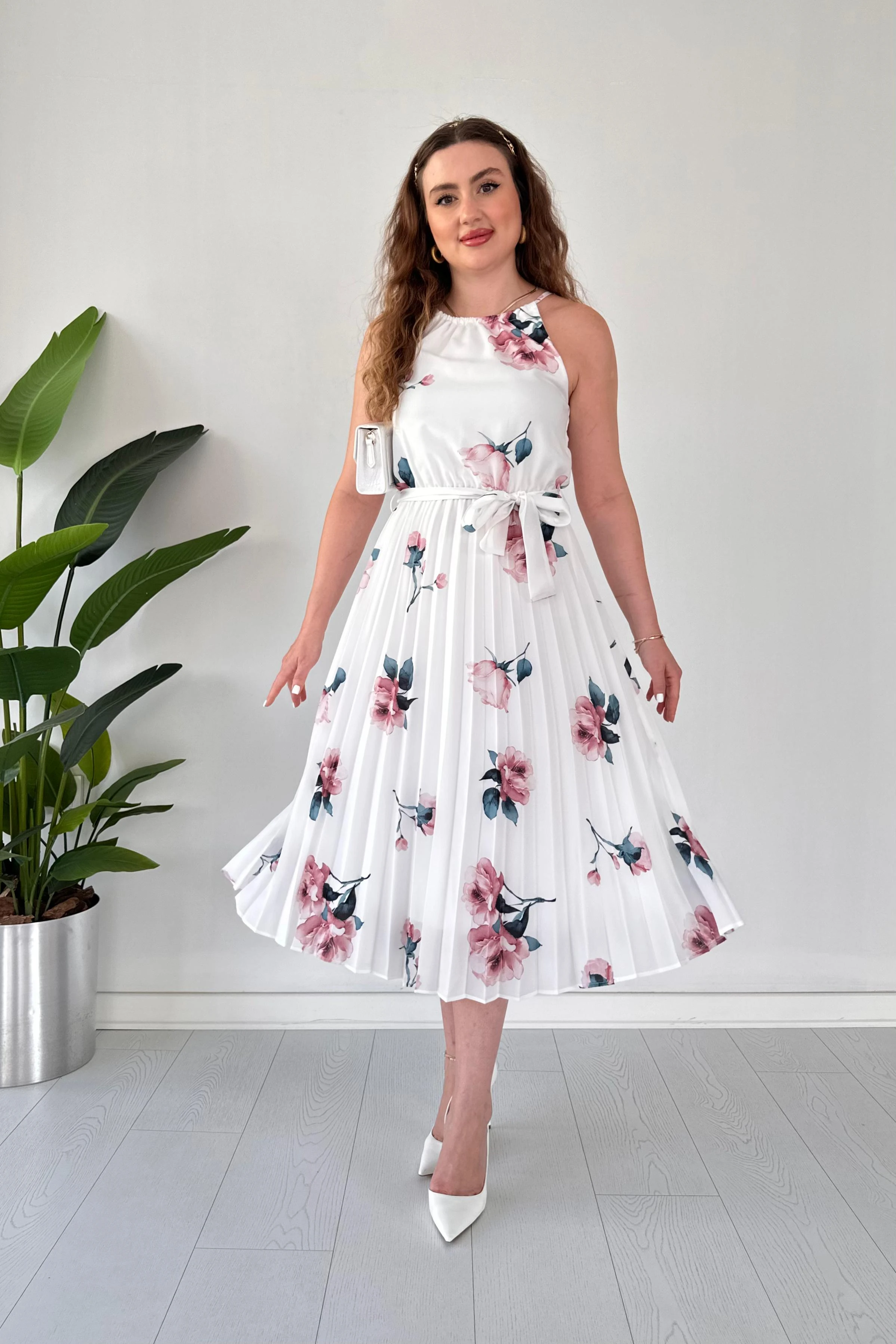 Buket Piliseli Elbise